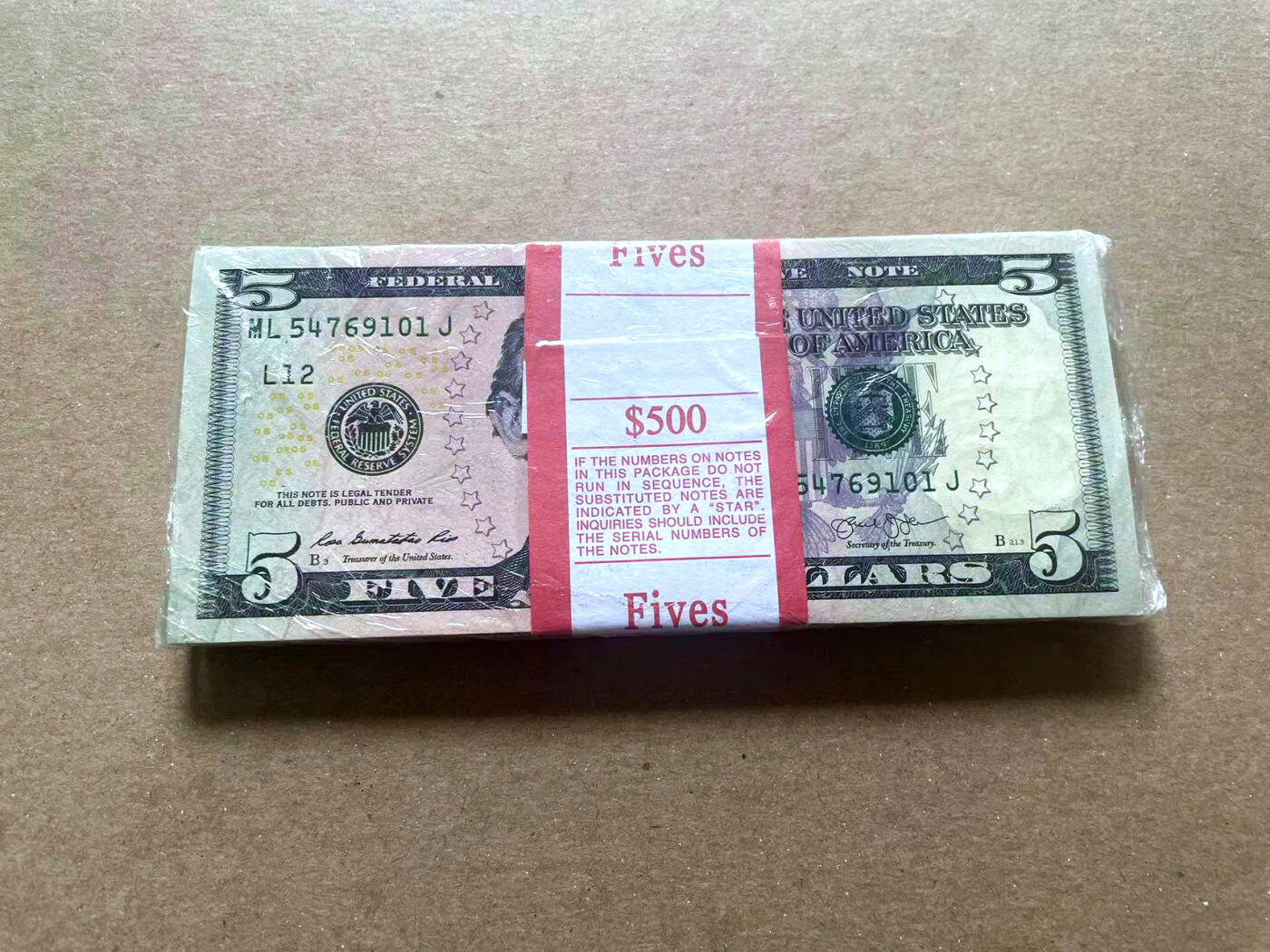 【Blue Auction】✨世界纸币精拍第479期【精】 【原封整刀】美国 2013年5美金 全新UNC