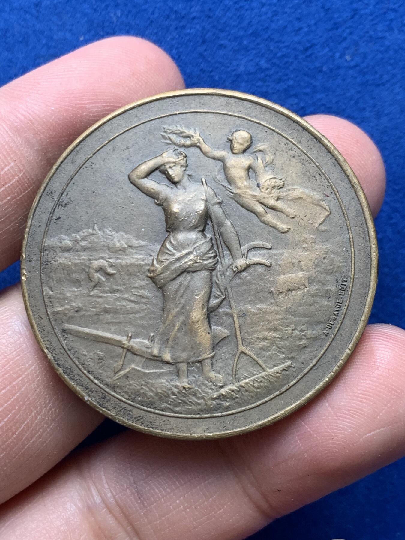 《竞宝斋》第271场-八角与章专场 周日，周一，周二  3场连拍 （全场包邮） 法国 农业 铜章 细节丰富 小天使生动 32.7克 41.8mm 三角边铭