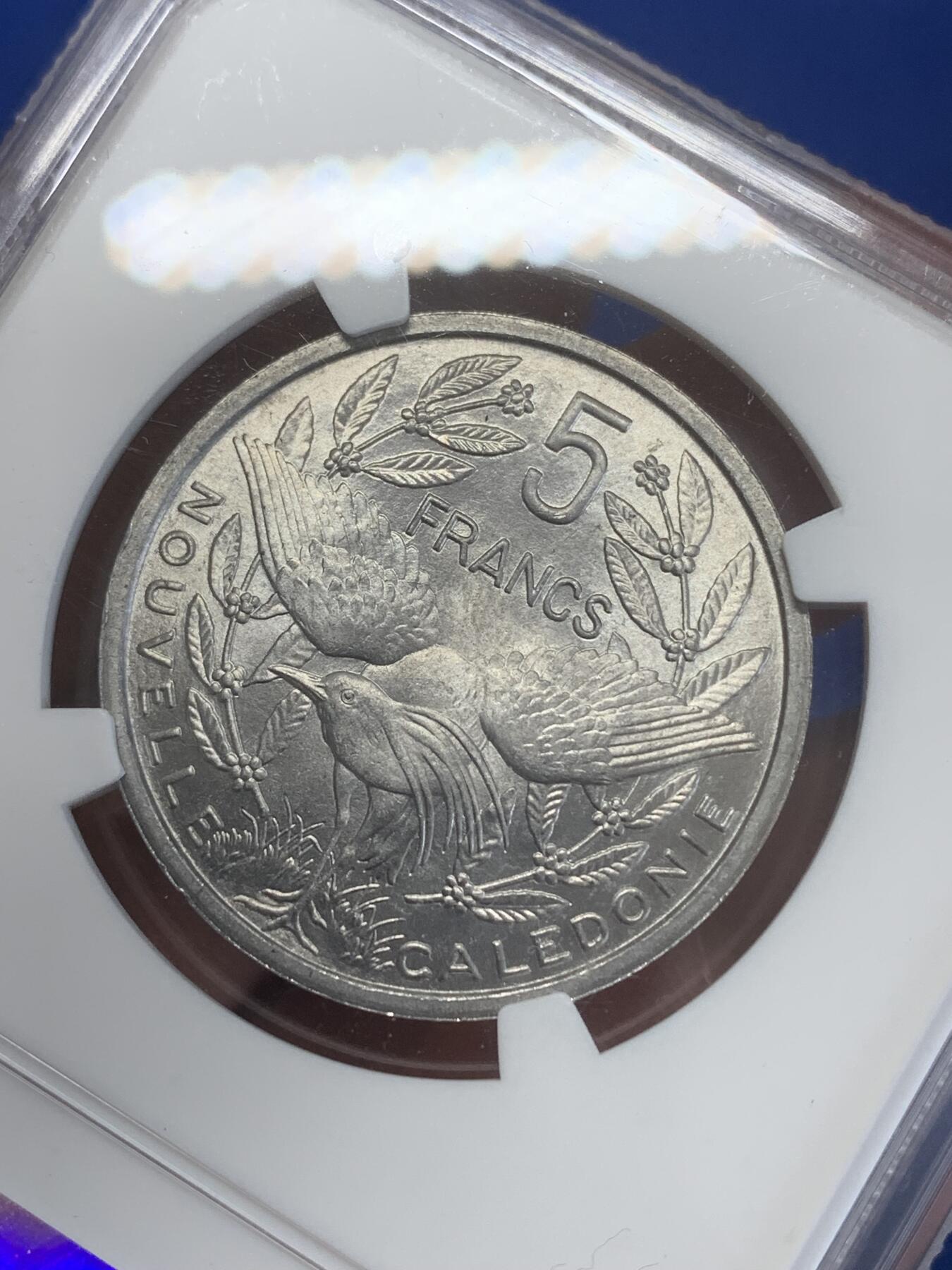 《竞宝斋》第270场- 周日，周一，周二  3场连拍 （全场包邮） NGC MS64 法属新喀里多尼亚1952年5法郎铝币