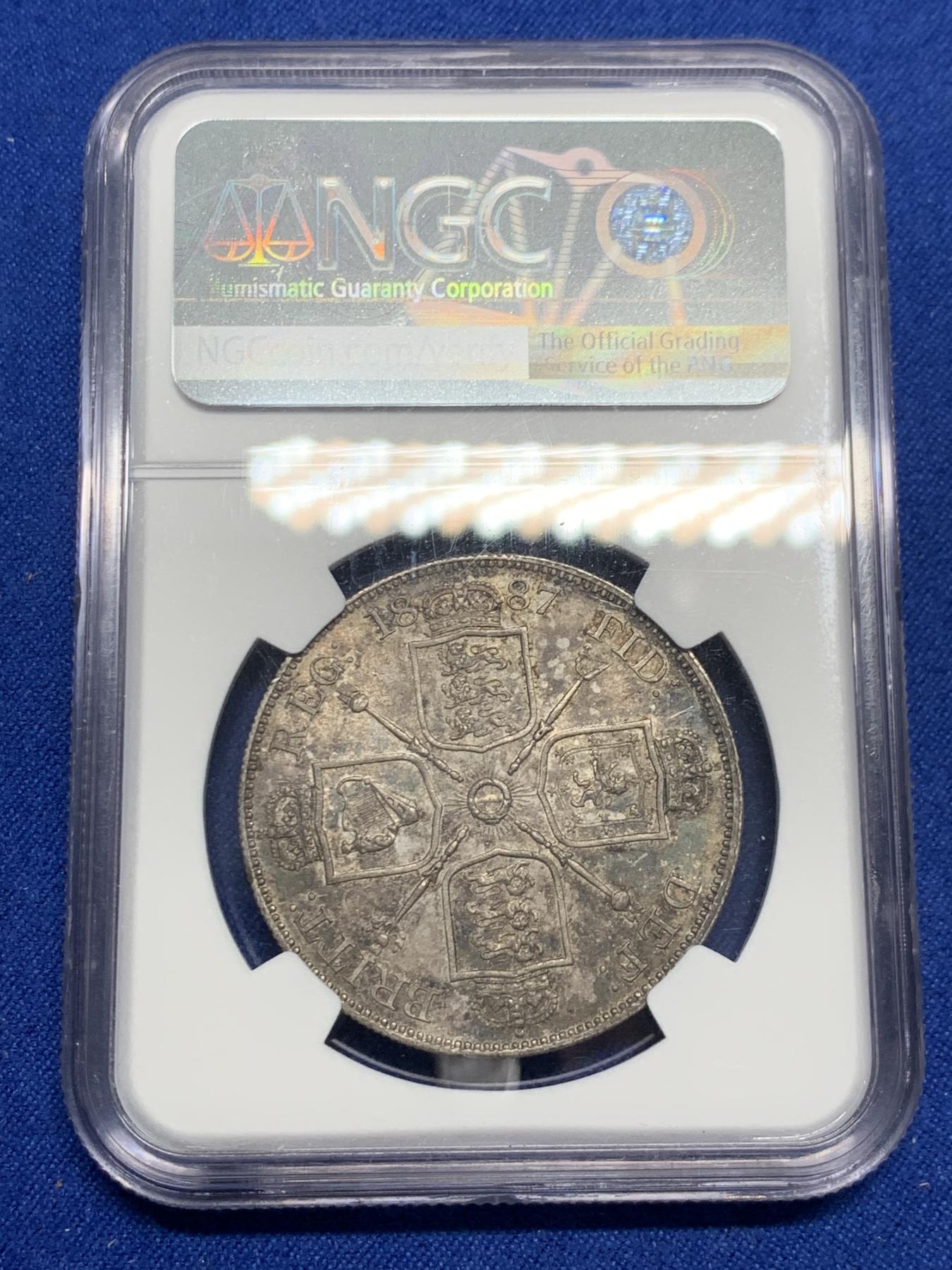 《竞宝斋》第270场- 周日，周一，周二  3场连拍 （全场包邮） NGC MS62 英国1887年维多利亚高冠双弗洛林银币 深彩包浆 底板不错