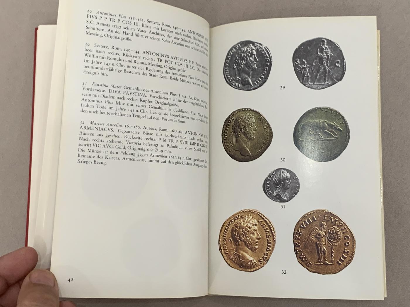 《竞宝斋》第270场- 周日，周一，周二  3场连拍 （全场包邮） 古罗马钱币目录&著作3本