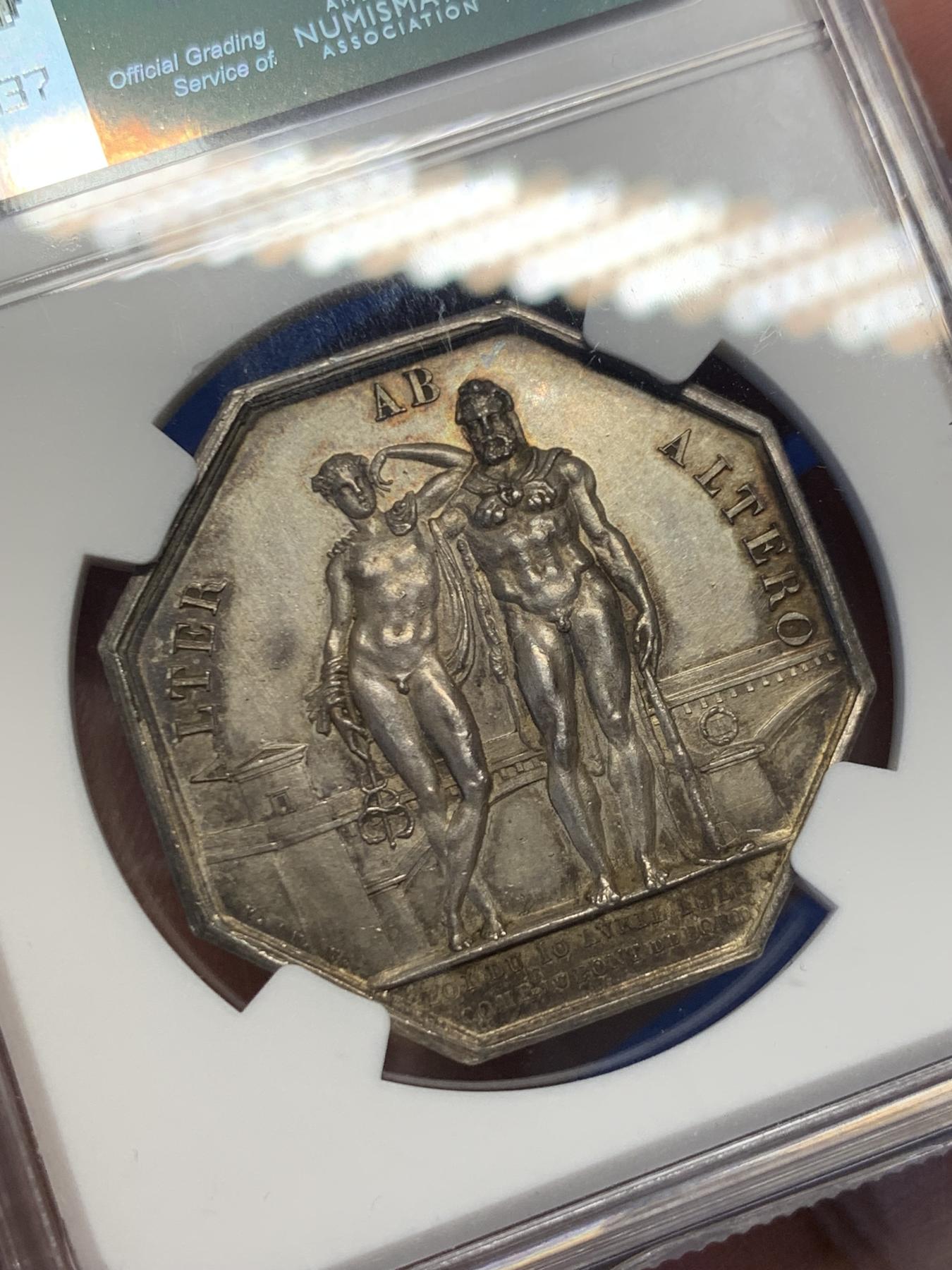 《竞宝斋》第271场-八角与章专场 周日，周一，周二  3场连拍 （全场包邮） NGC-MS61 法国路易十八波尔多石桥八角银质jeton，大力神赫拉克勒斯和商业之神赫尔墨斯