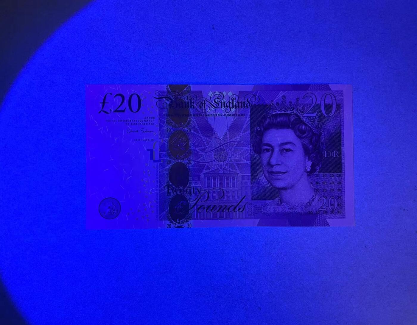 【Blue Auction】✨世界纸币精拍第479期【精】 【JA01冠 1995年份号】英国 E序列20镑 全新UNC