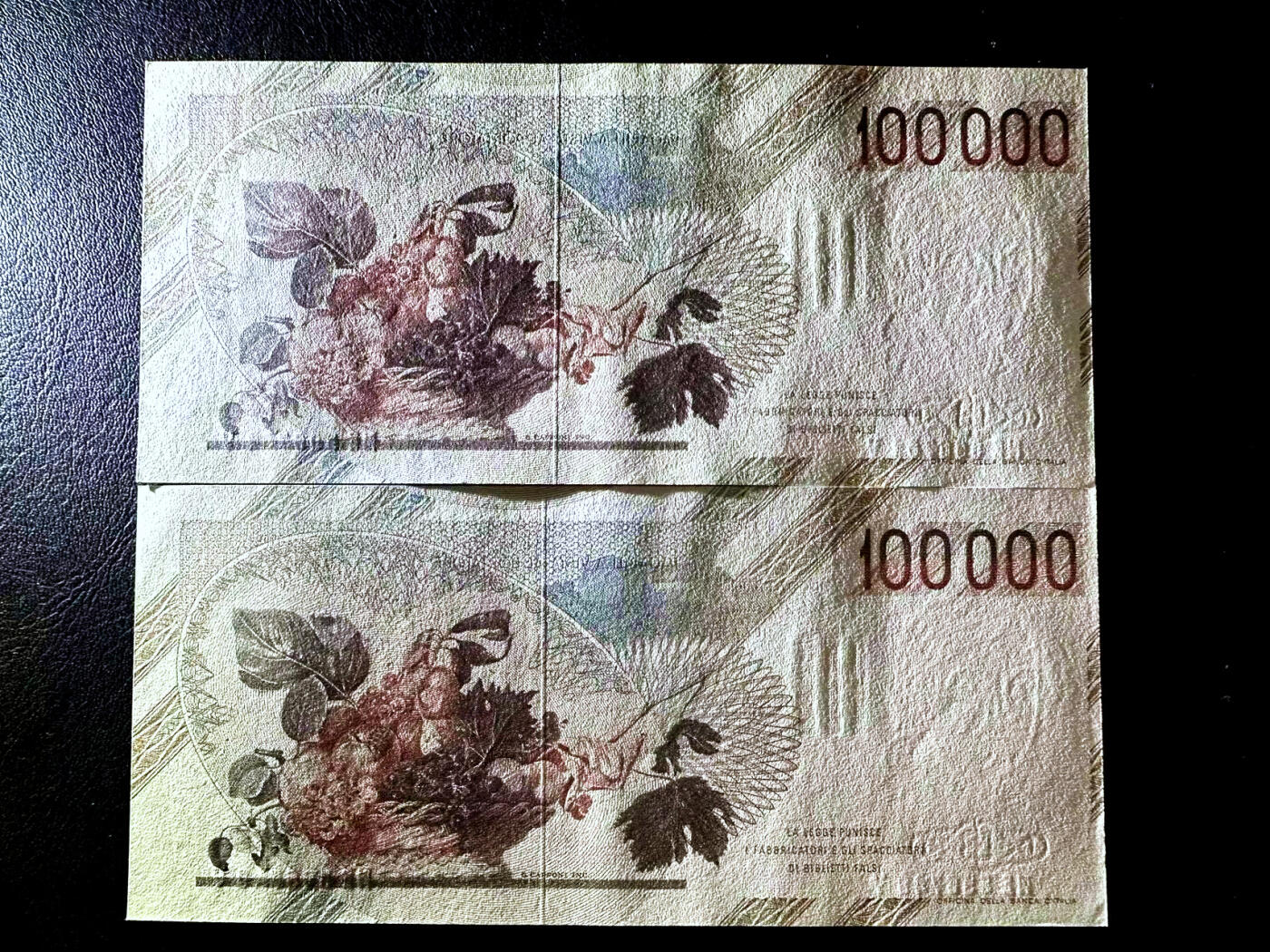 【Blue Auction】✨世界纸币精拍第479期【精】  【一组2张】意大利 1983年10万里拉 格拉瓦乔 全新UNC