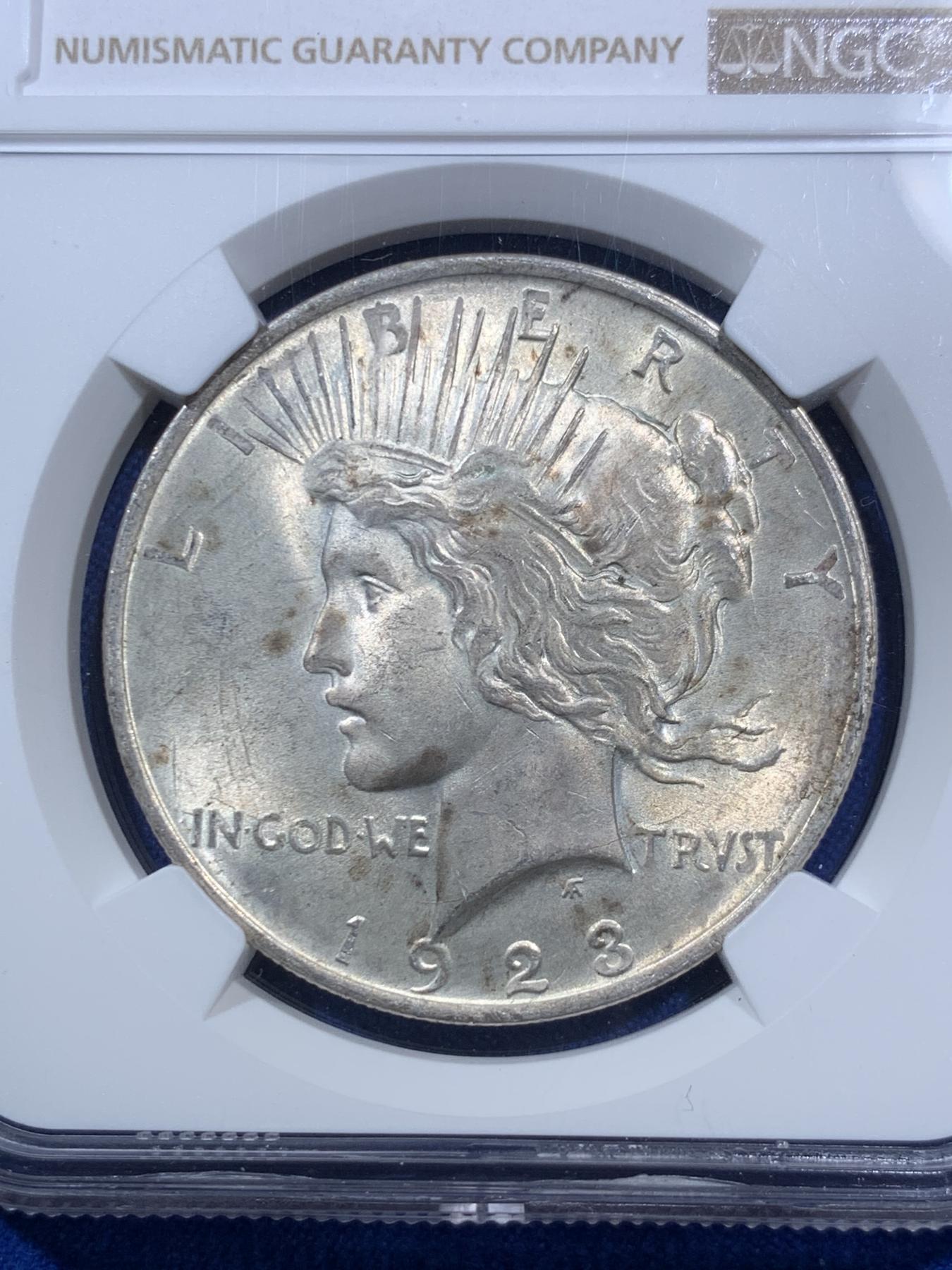 《竞宝斋》第270场- 周日，周一，周二  3场连拍 （全场包邮） NGC MS62+  美国1923年和平鸽大银币