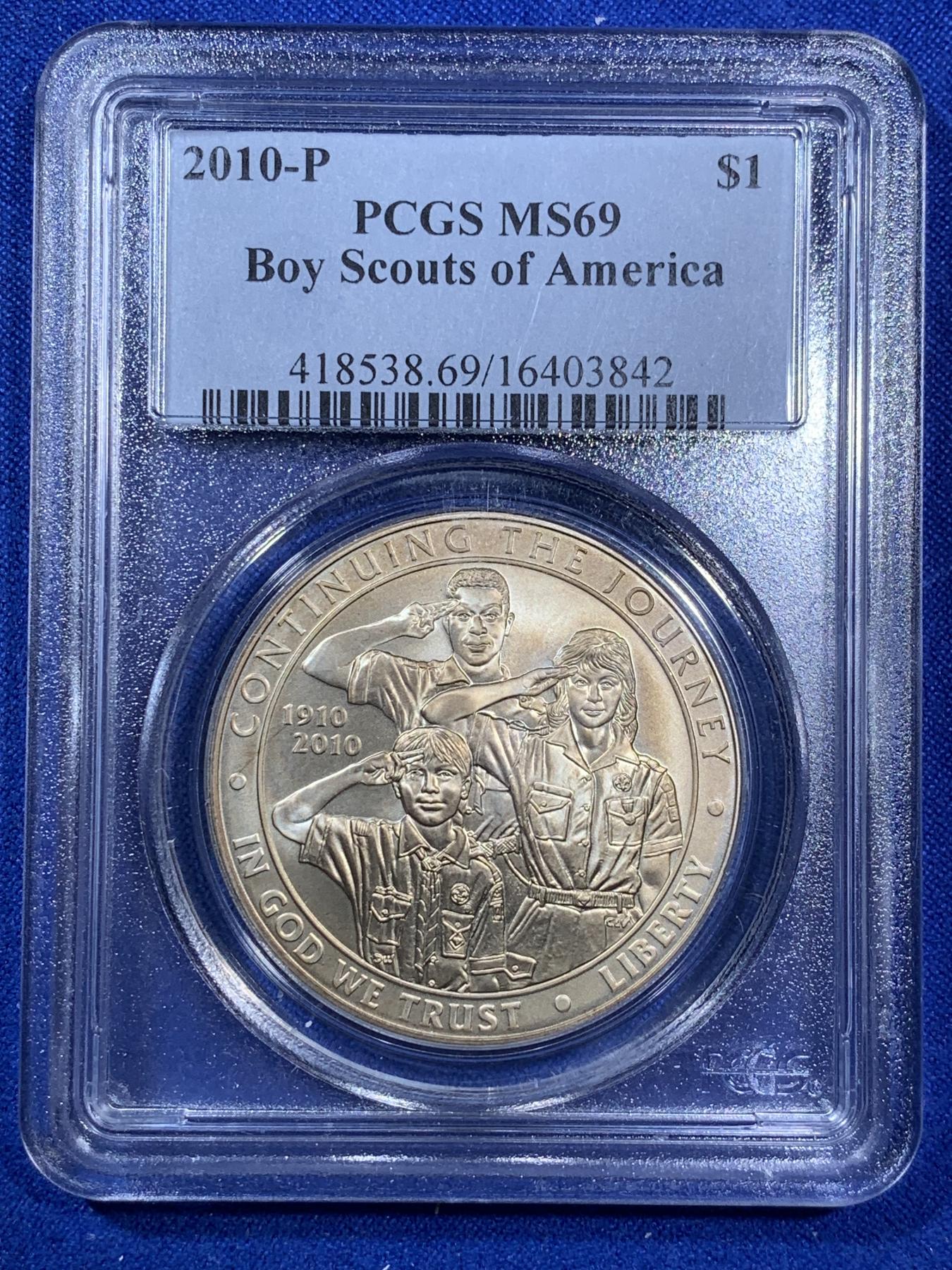 《竞宝斋》第270场- 周日，周一，周二  3场连拍 （全场包邮） PCGS MS69 美国2010年男童子军纪念银币 双面金黄色包浆很漂亮 秒杀普通白币
