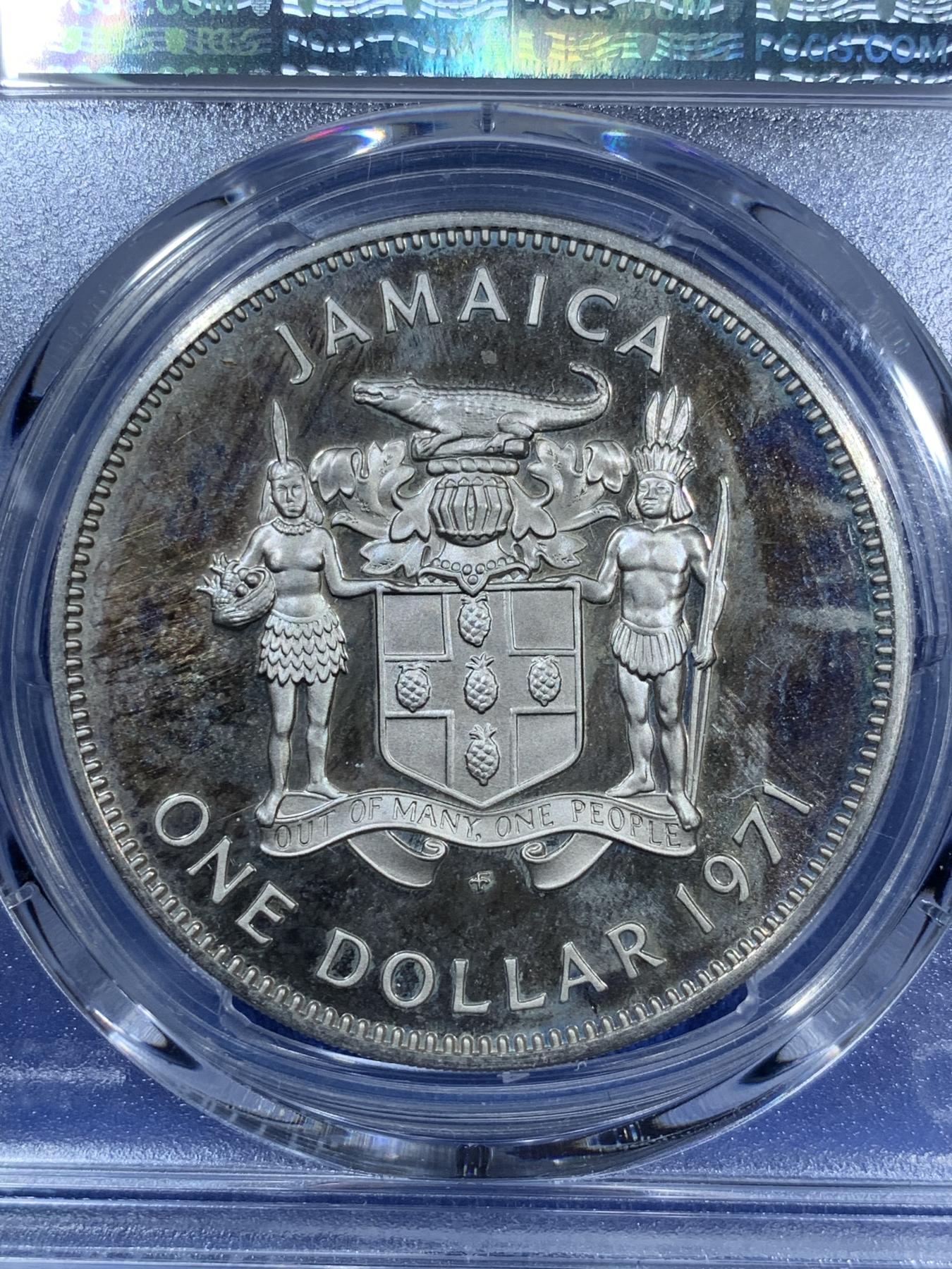 《竞宝斋》第270场- 周日，周一，周二  3场连拍 （全场包邮） 冠军分 PCGS PR67DCAM 牙买加1971年诺曼.曼利总统精制克朗纪念币