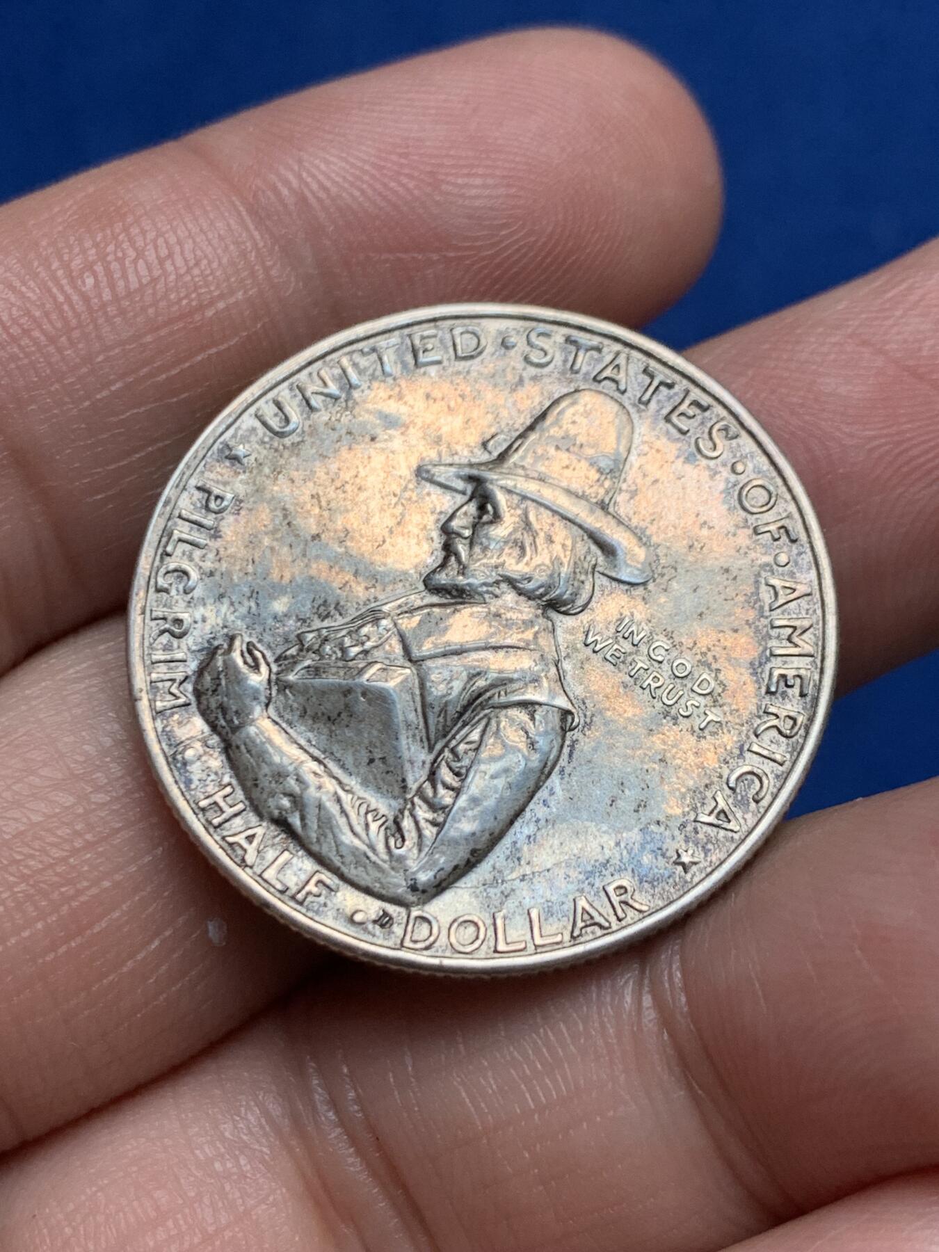 《竞宝斋》第270场- 周日，周一，周二  3场连拍 （全场包邮） 美国1920年清教徒移民半美元纪念银币 经典设计