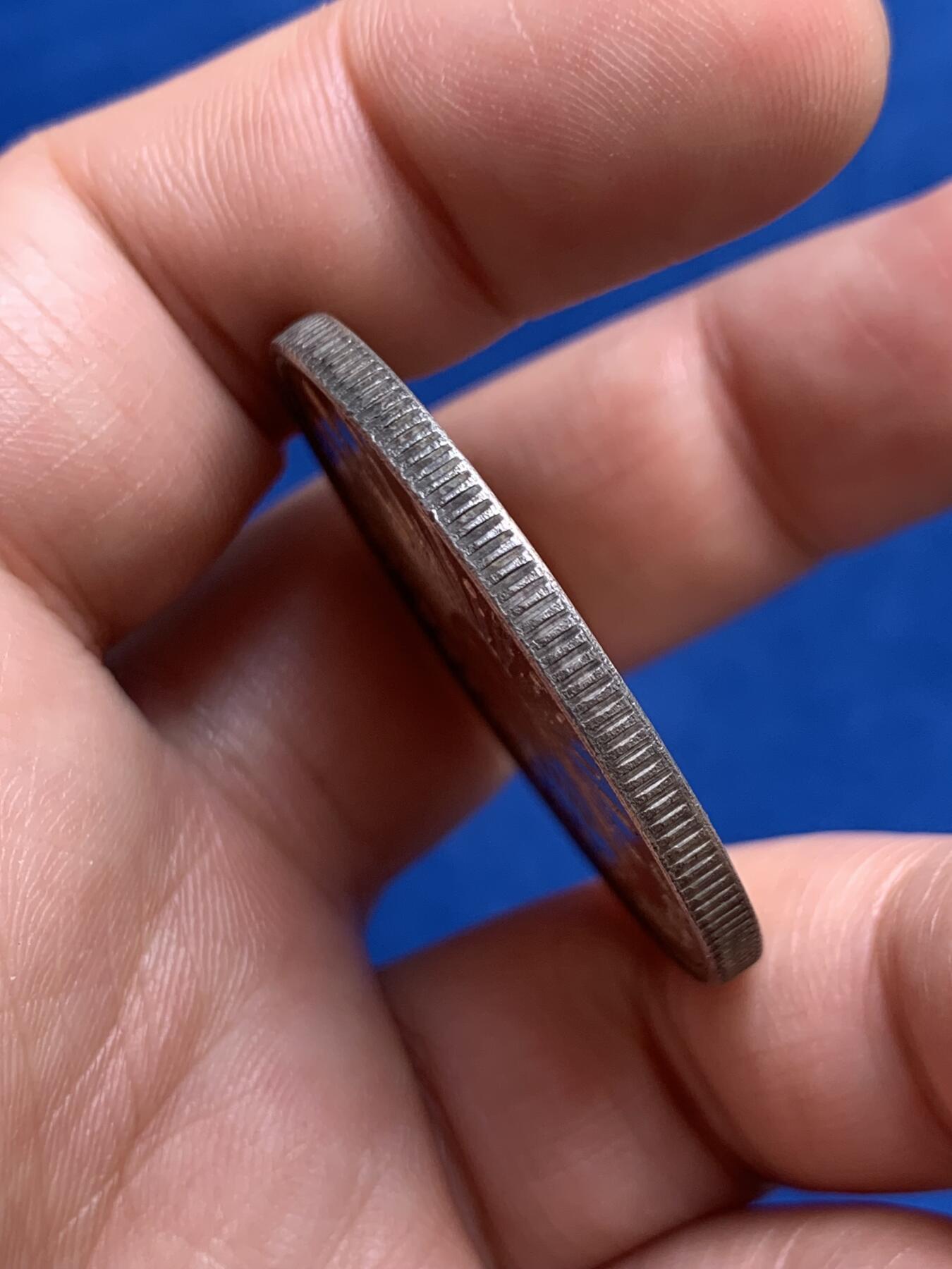 《竞宝斋》第270场- 周日，周一，周二  3场连拍 （全场包邮） 墨西哥1902直边鹰洋1比索大银币