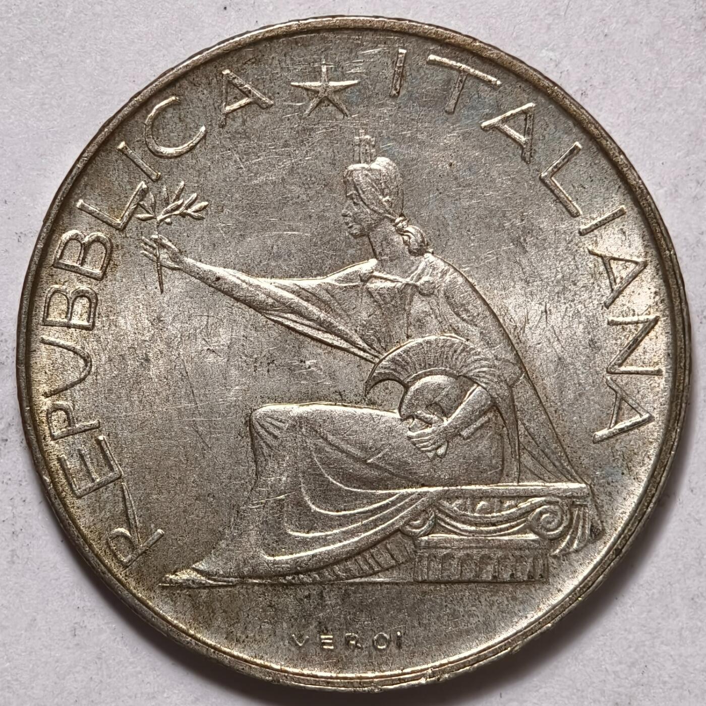 紫瑗钱币——第354期拍卖 意大利 1961年 马车 500里拉 11克 0.835银 UNC