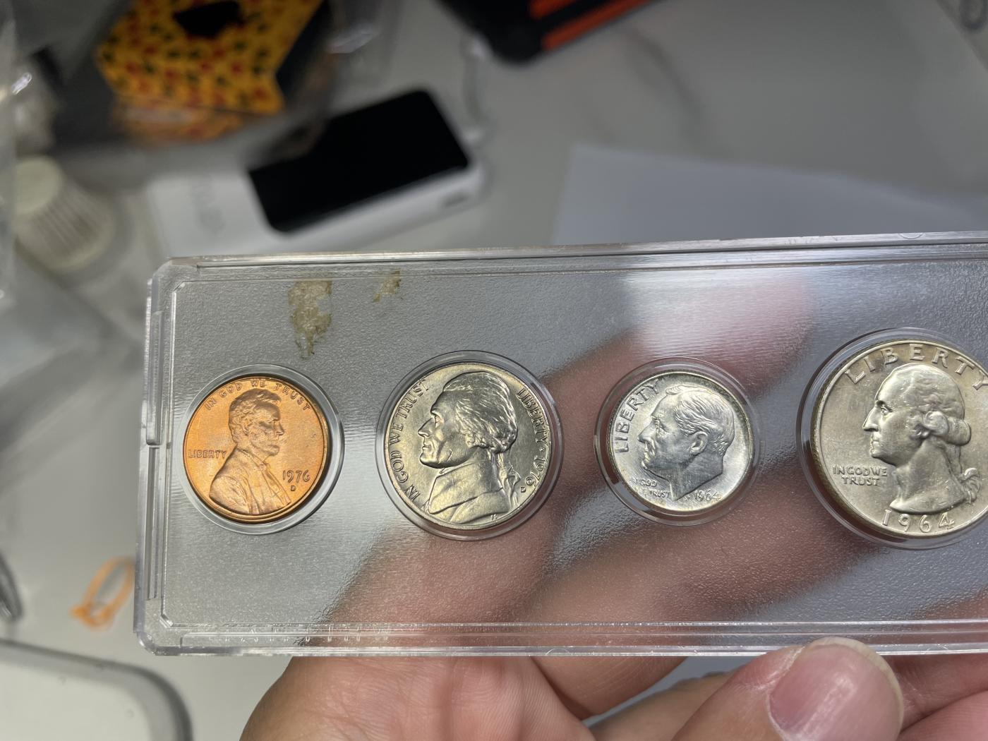 2024年集古藏今外币拍卖第七期-第7场—（总第67拍）为庆祝粉丝即将破百，精选小部分拍品 美国套币一盒含三枚1964年银币