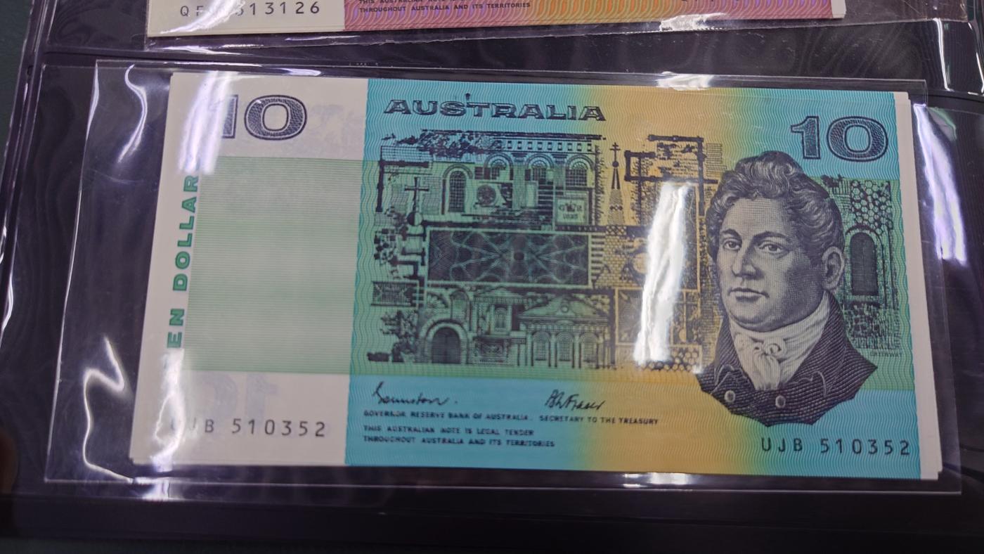【世界钱币】精选微拍第106期暨2024年第17期  评级裸钞杂烩场 澳大利亚纸币版10元 全新绝品无47