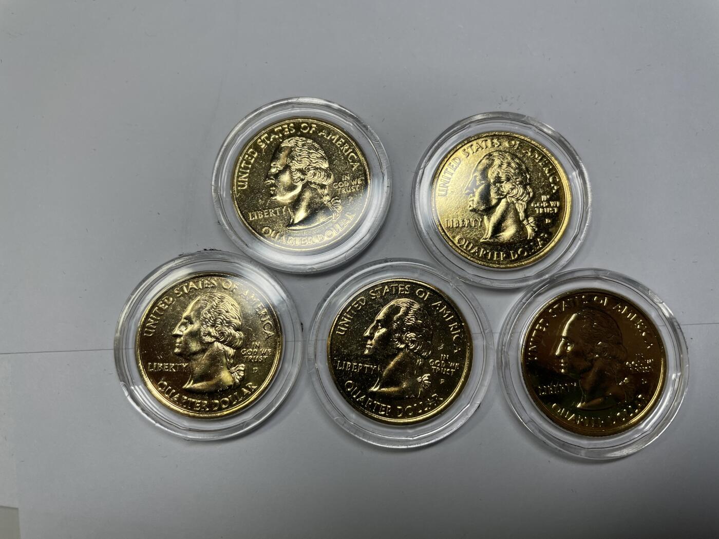 2024年集古藏今外币拍卖第七期-第7场—（总第67拍）为庆祝粉丝即将破百，精选小部分拍品 2001年镀金美分一盒