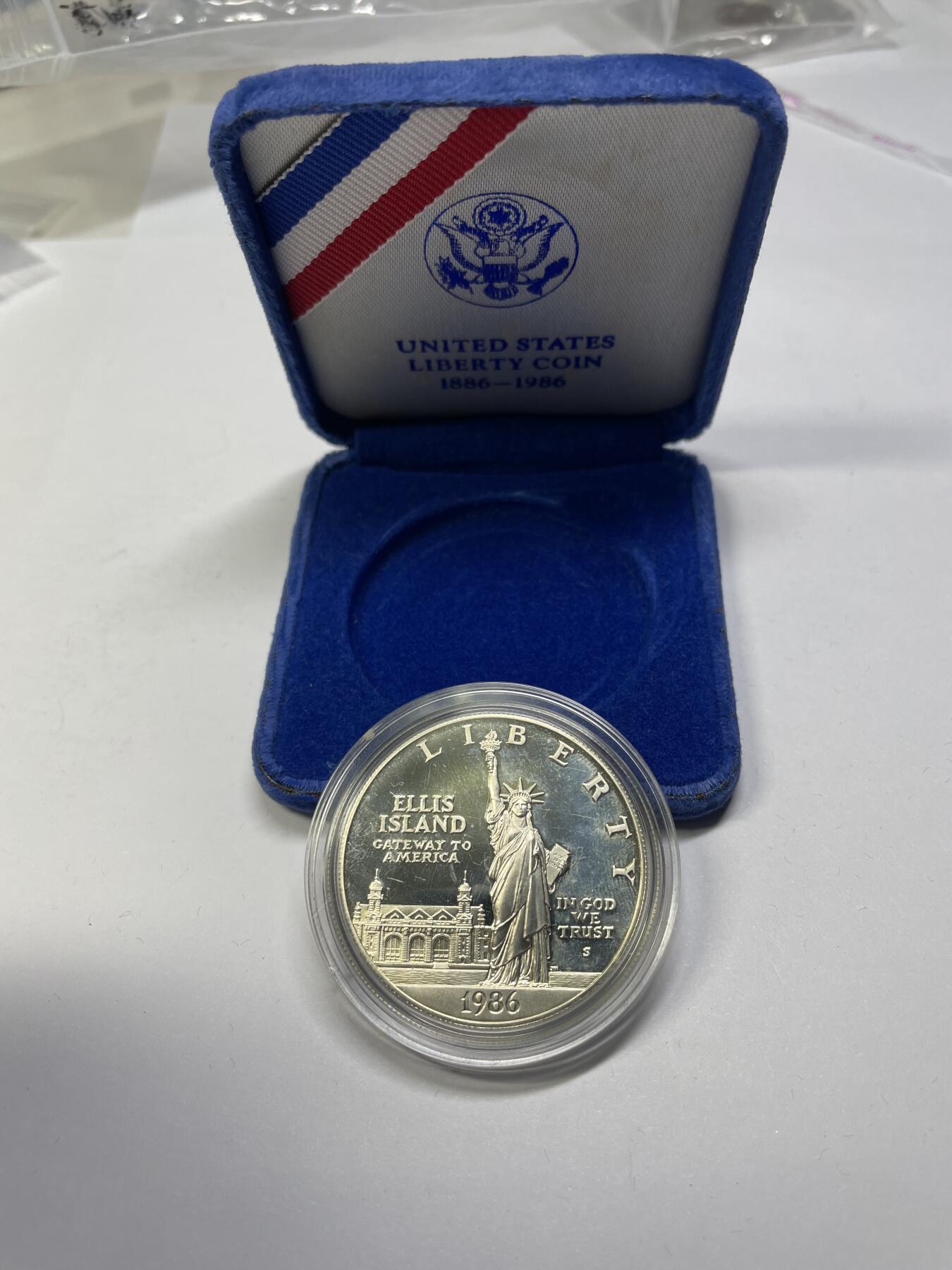 2024年集古藏今外币拍卖第七期-第7场—（总第67拍）为庆祝粉丝即将破百，精选小部分拍品 美国 1986年 奥运会 1美元 银币 26.73克 0.925银