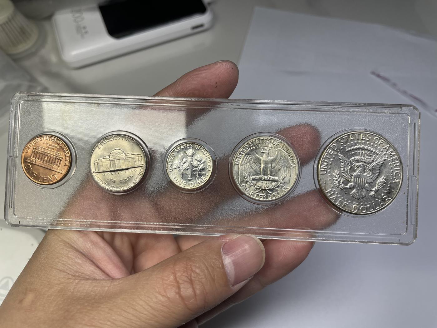 2024年集古藏今外币拍卖第七期-第7场—（总第67拍）为庆祝粉丝即将破百，精选小部分拍品 美国套币一盒含三枚1964年银币