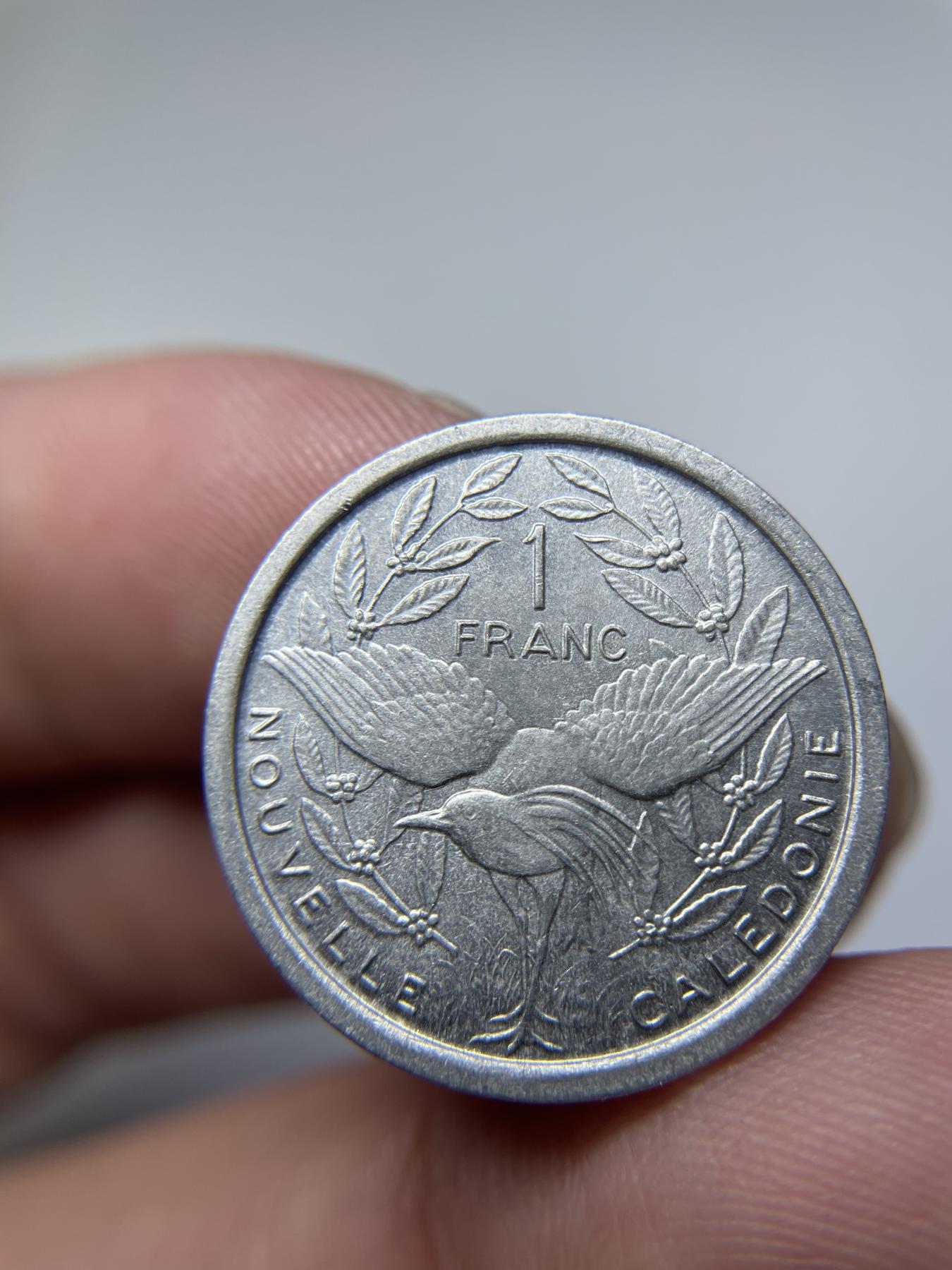 2024年集古藏今外币拍卖第七期-第6场—（总第66拍） 1973年新喀里多尼亚2枚