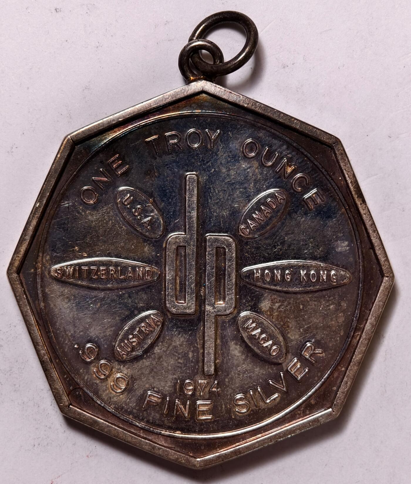 紫瑗钱币——第354期拍卖 美国 1974年 deak-perera 公司 1盎司 六边形银章 31.1克 0.999银