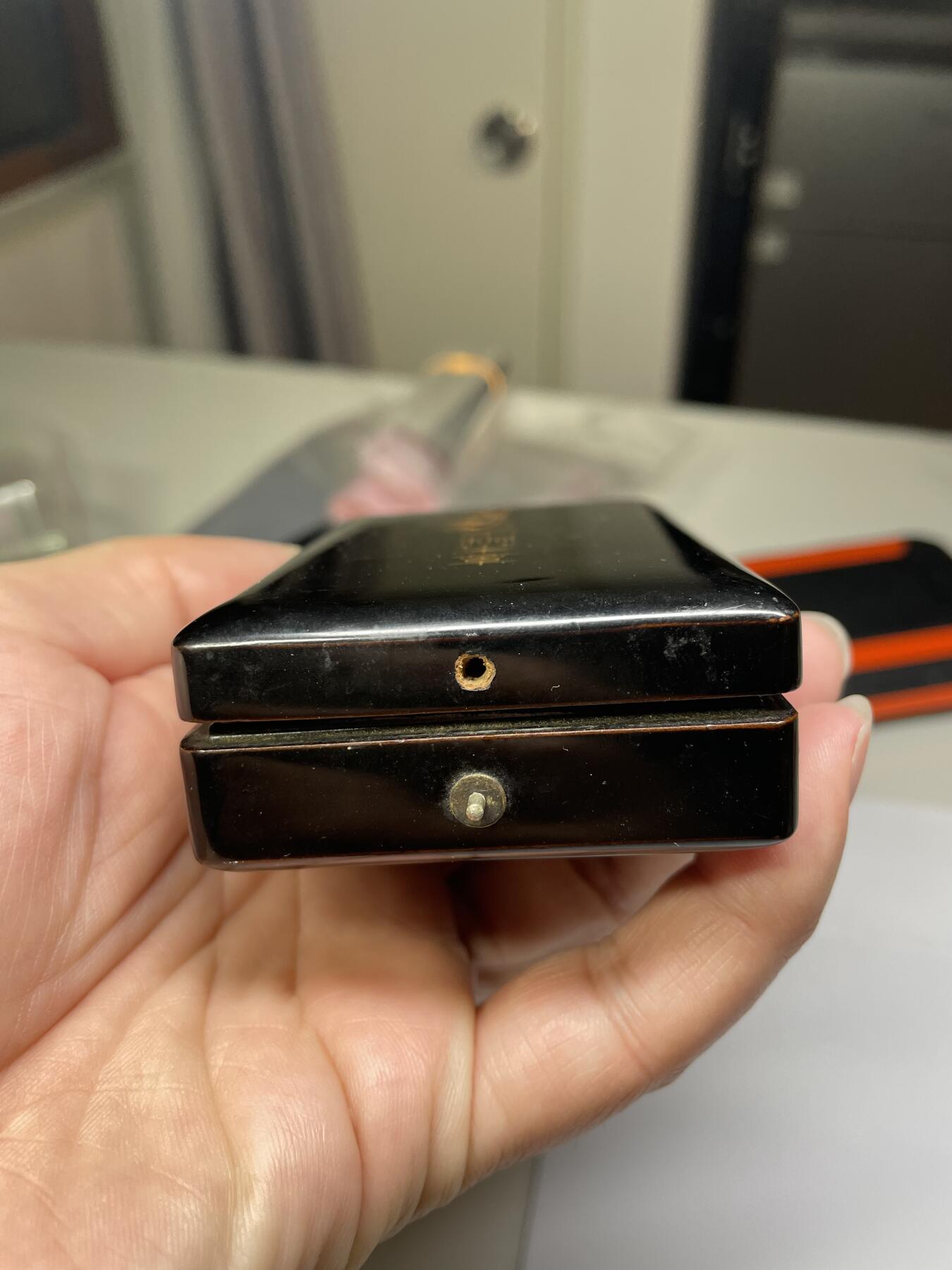 2024年集古藏今外币拍卖第七期-第7场—（总第67拍）为庆祝粉丝即将破百，精选小部分拍品 原盒勋八等白色桐叶银章