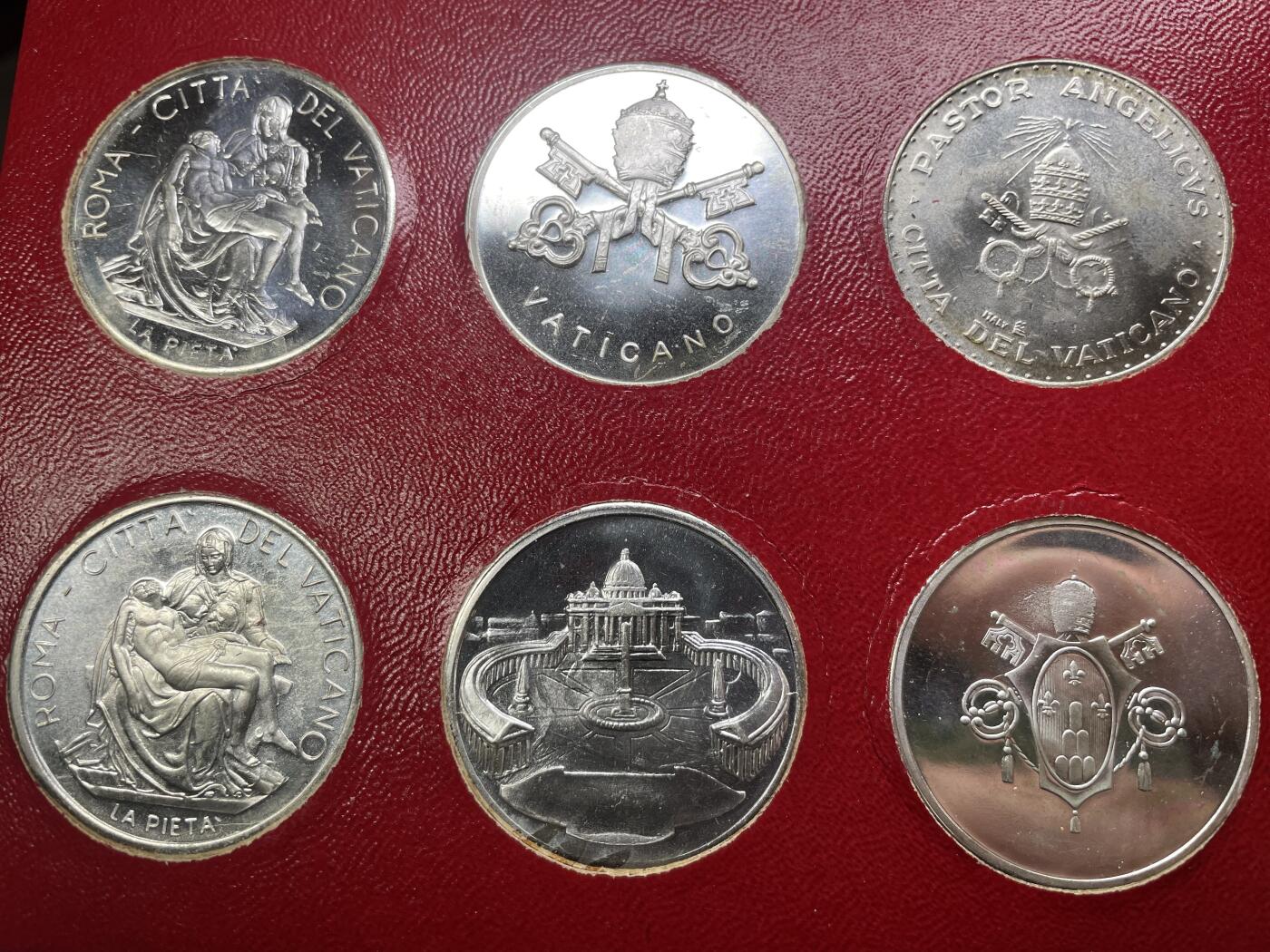 2024年集古藏今外币拍卖第七期-第7场—（总第67拍）为庆祝粉丝即将破百，精选小部分拍品 1986年梵蒂冈12位教皇纪念章，直径35mm