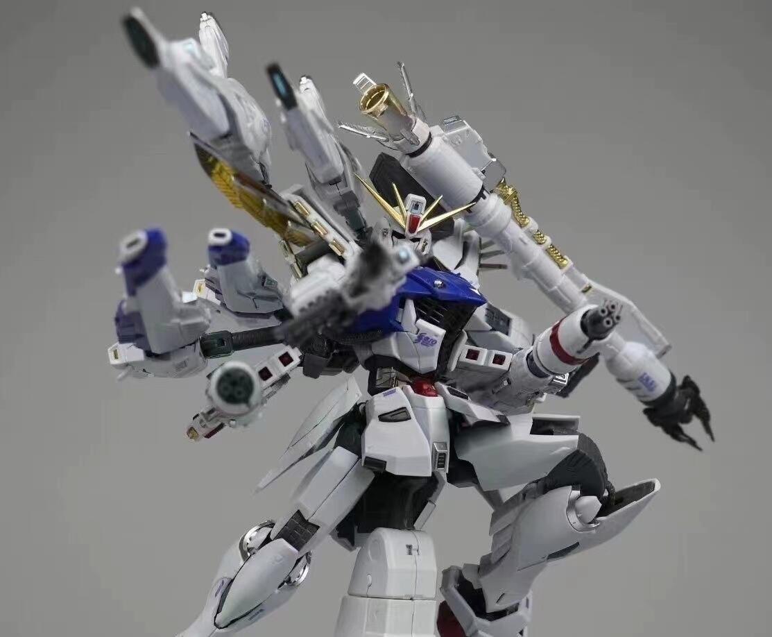 高达手办模型 大班高达拼装模型mg系列F91 8821全装备与损，默认水口渣，素组，部分渗线带夜光！拍前指哪拍哪，售出不退！！！