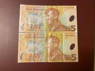 【炜奕收藏】旧钞专场，全场0+1，无最低佣金 - 两张新西兰早版本塑料钞，XF-流通品相