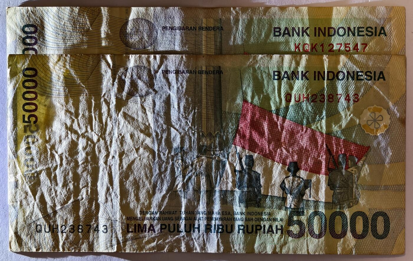 紫瑗钱币——第353期拍卖——纸币场 印度尼西亚 1999年 最大面值 50000卢比 2枚一组 流通好品