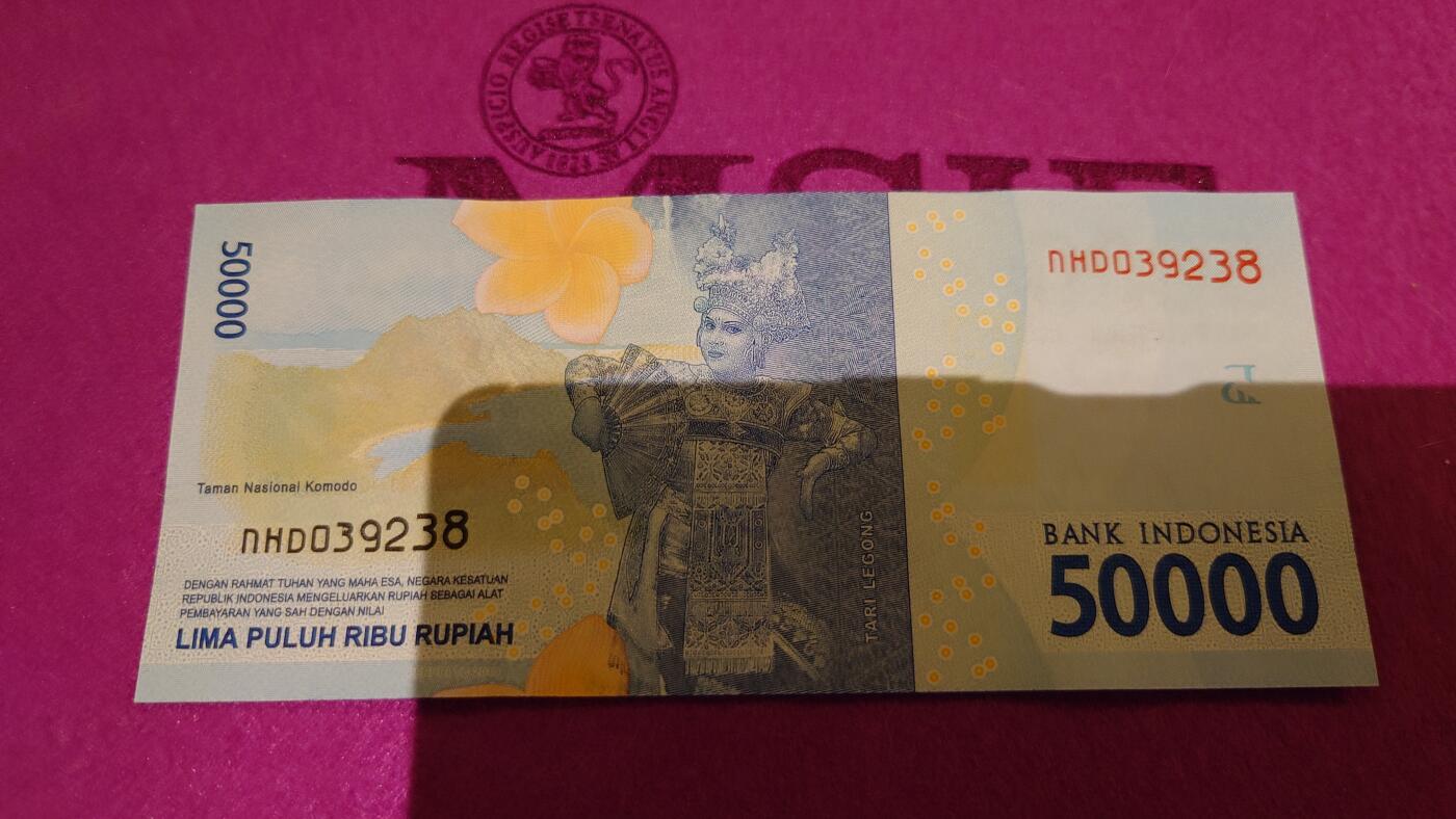 【世界钱币】精选微拍第106期暨2024年第17期  评级裸钞杂烩场 2016年印度尼西亚5万卢比 全新绝品无47尾号238