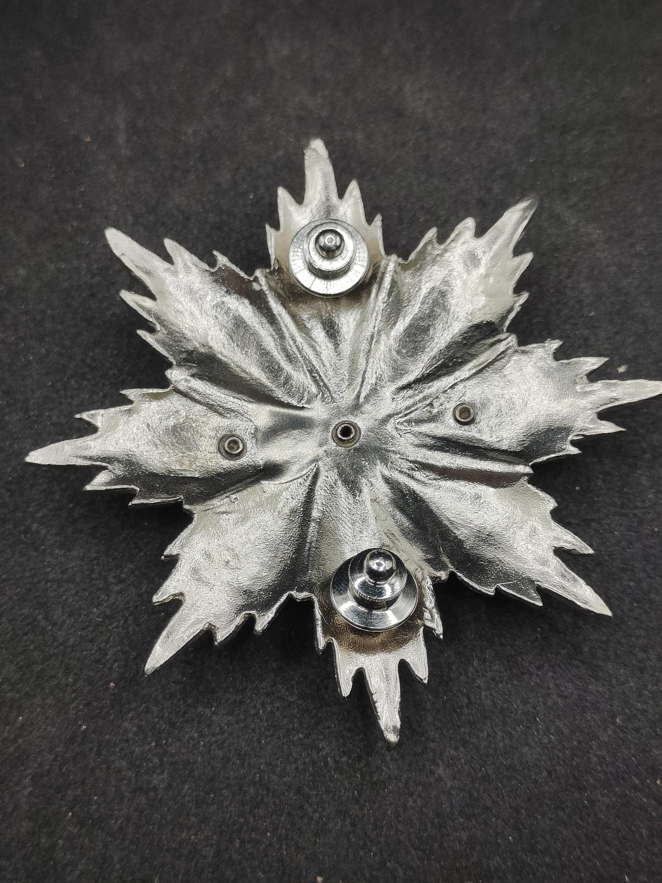 全场0元起拍 第159期 咸鱼国勋章拍卖专场 5月26日（周日）下午6：00开始 梵蒂冈教皇国聖墓骑士团星芒章