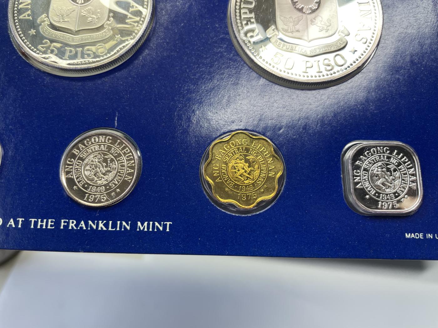2024年集古藏今外币拍卖第七期-第7场—（总第67拍）为庆祝粉丝即将破百，精选小部分拍品 1975年菲律宾套币一盒含2枚大银币