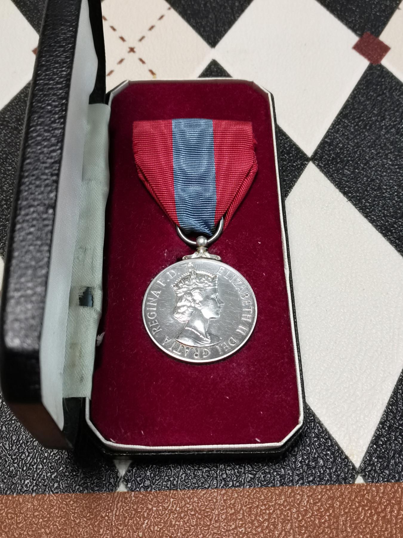 勋章专场 英国伊丽莎白二世帝国服务勋章