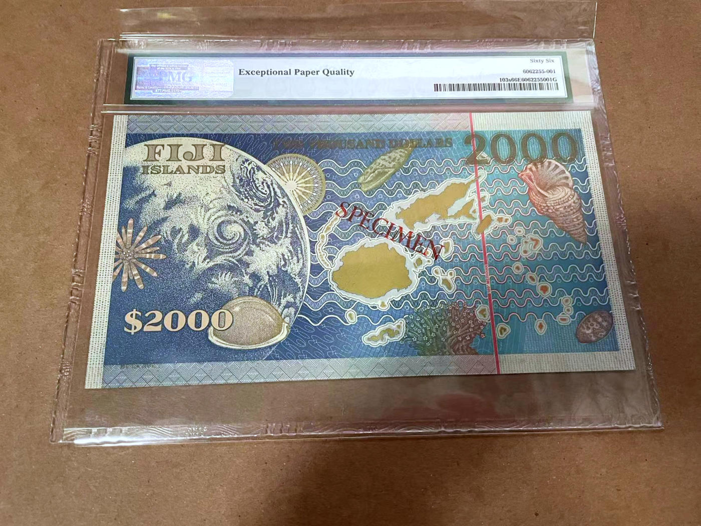 【Blue Auction】✨世界纸币精拍第480期【精】    【样钞】斐济 2000年2000元 PMG66EPQ 千禧年纪念钞 元素丰富 设计精美 超大票幅