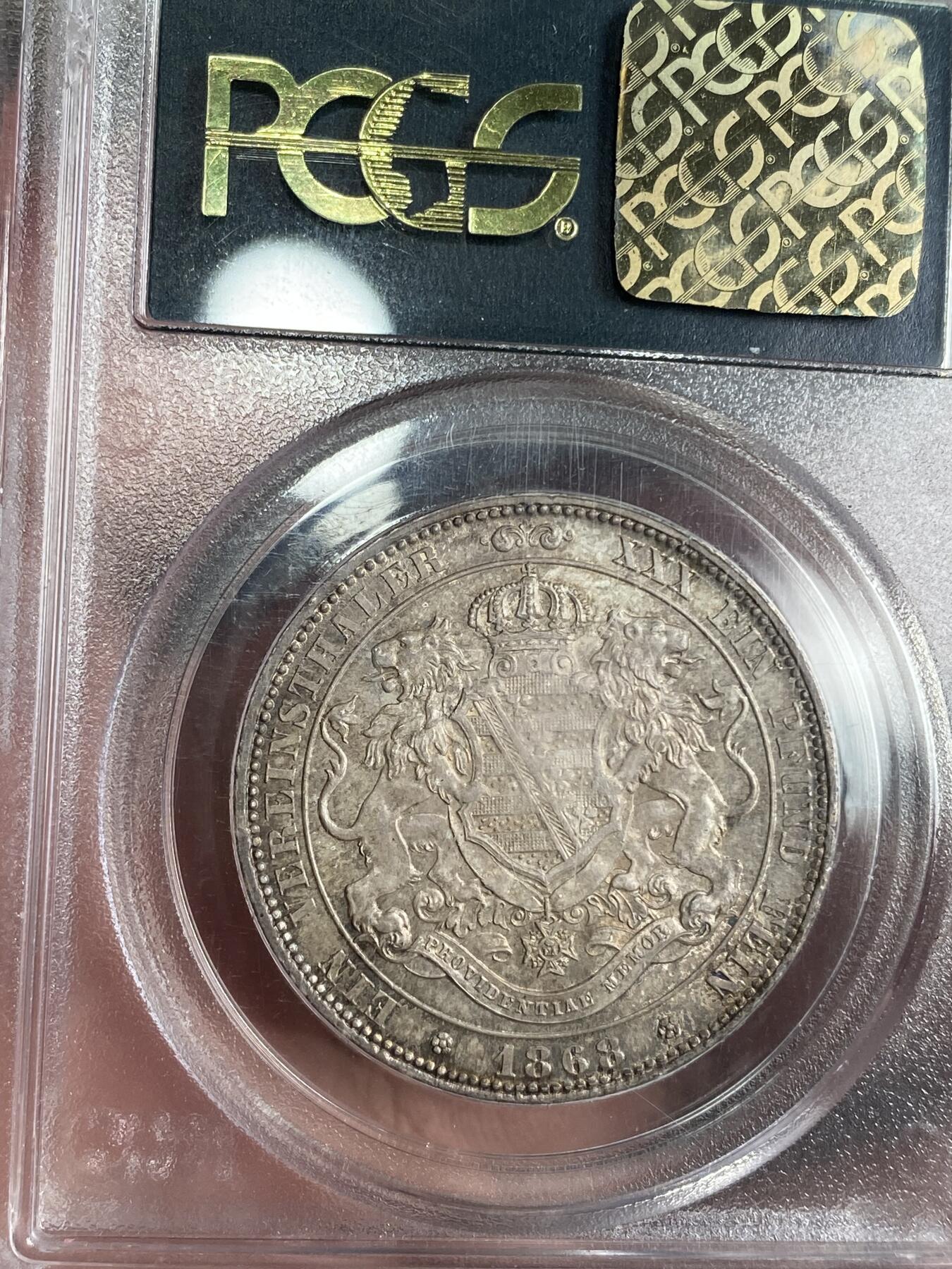 万国钱币拍卖第026期（风云再起·勇士无畏） PCGS MS66 1868年德国萨克森双狮流通1联合泰勒 保存完美的远古PC老绿盒本身也是藏品之一 此枚无论包浆还是币面状态都可堪称完美