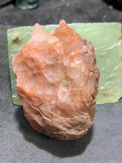 精美风化纹冻料南红玛瑙原石一颗， - 精美风化纹冻料南红玛瑙原石一颗，