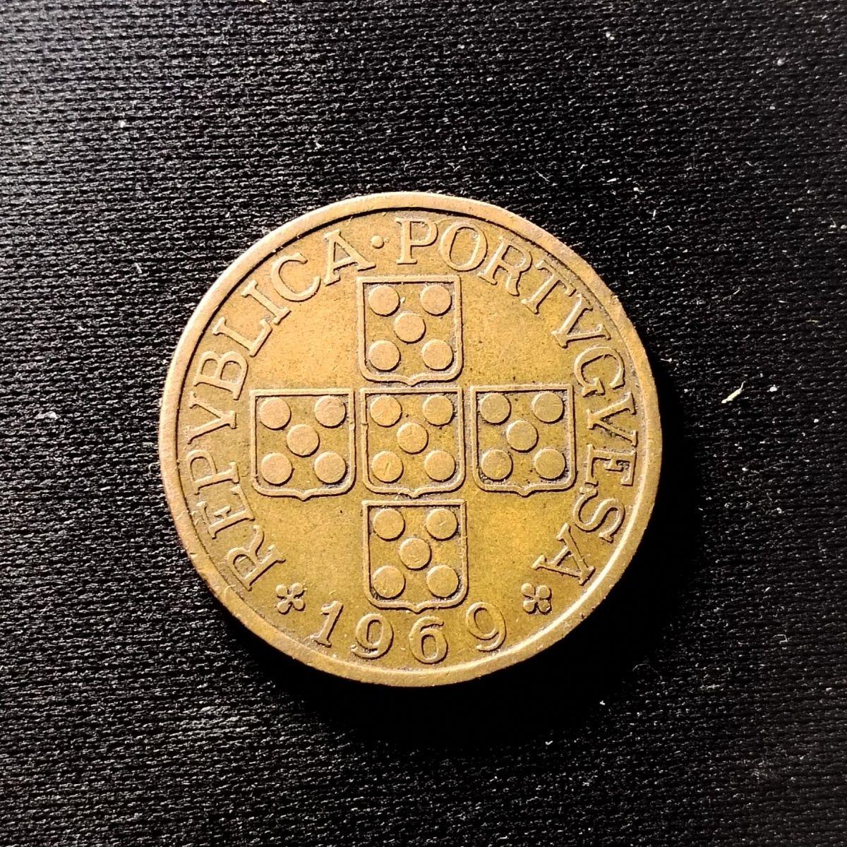 240522 1埃斯库多 葡萄牙1969年铜币26mm 保真按图发货C11