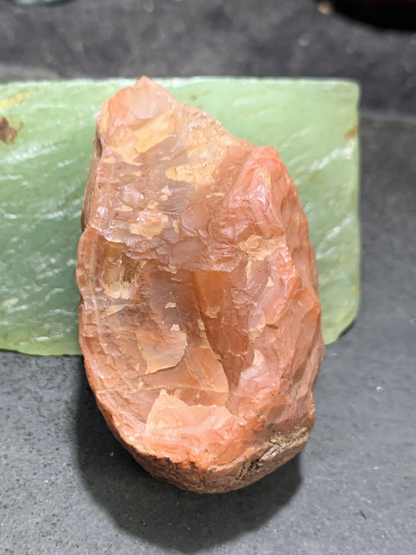 精美风化纹冻料南红玛瑙原石一颗，