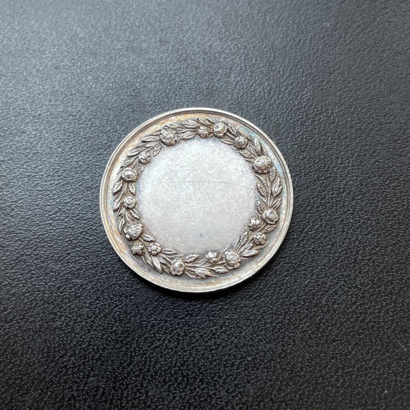 「木头集藏」章牌专场-第41期 法国婚礼银章  直径：24mm，5g，边铭：蜜蜂 ARGENT （1860-1879年）