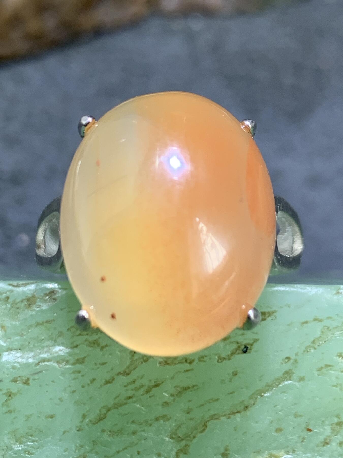 精美南红玛瑙荔枝冻漂朱砂点活口戒指一枚