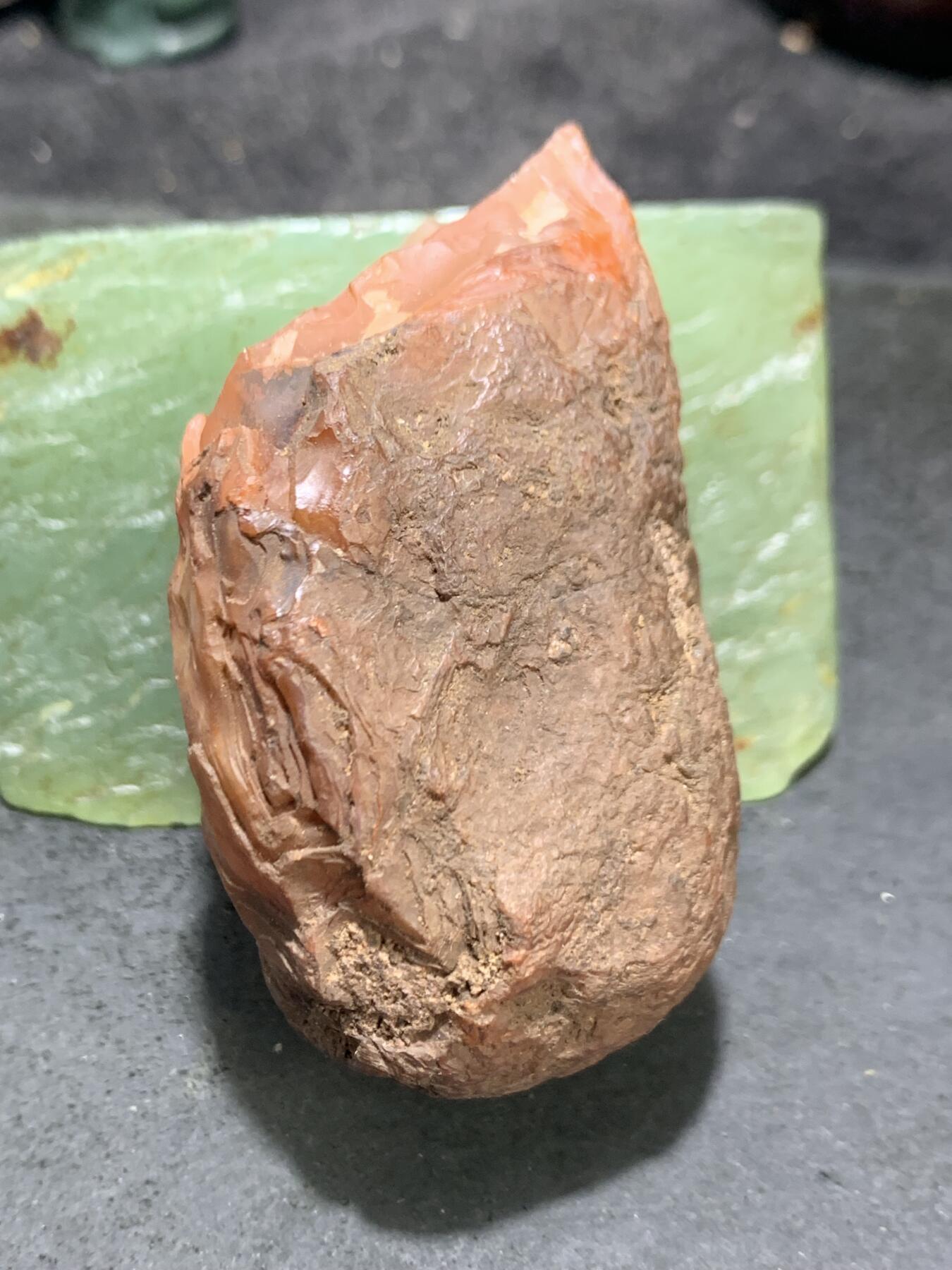 精美风化纹冻料南红玛瑙原石一颗，