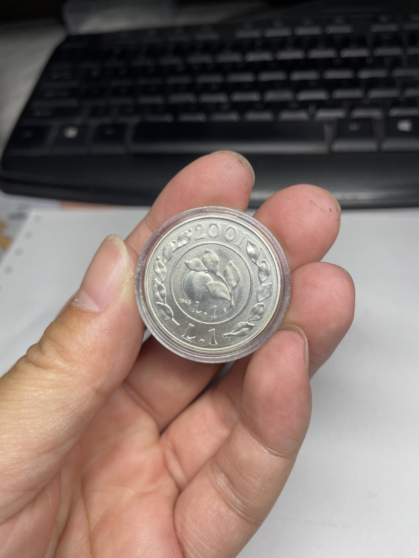 2024年集古藏今外币拍卖第七期-第9场—（总第69拍） 2001年意大利币种币1里拉银币，11克