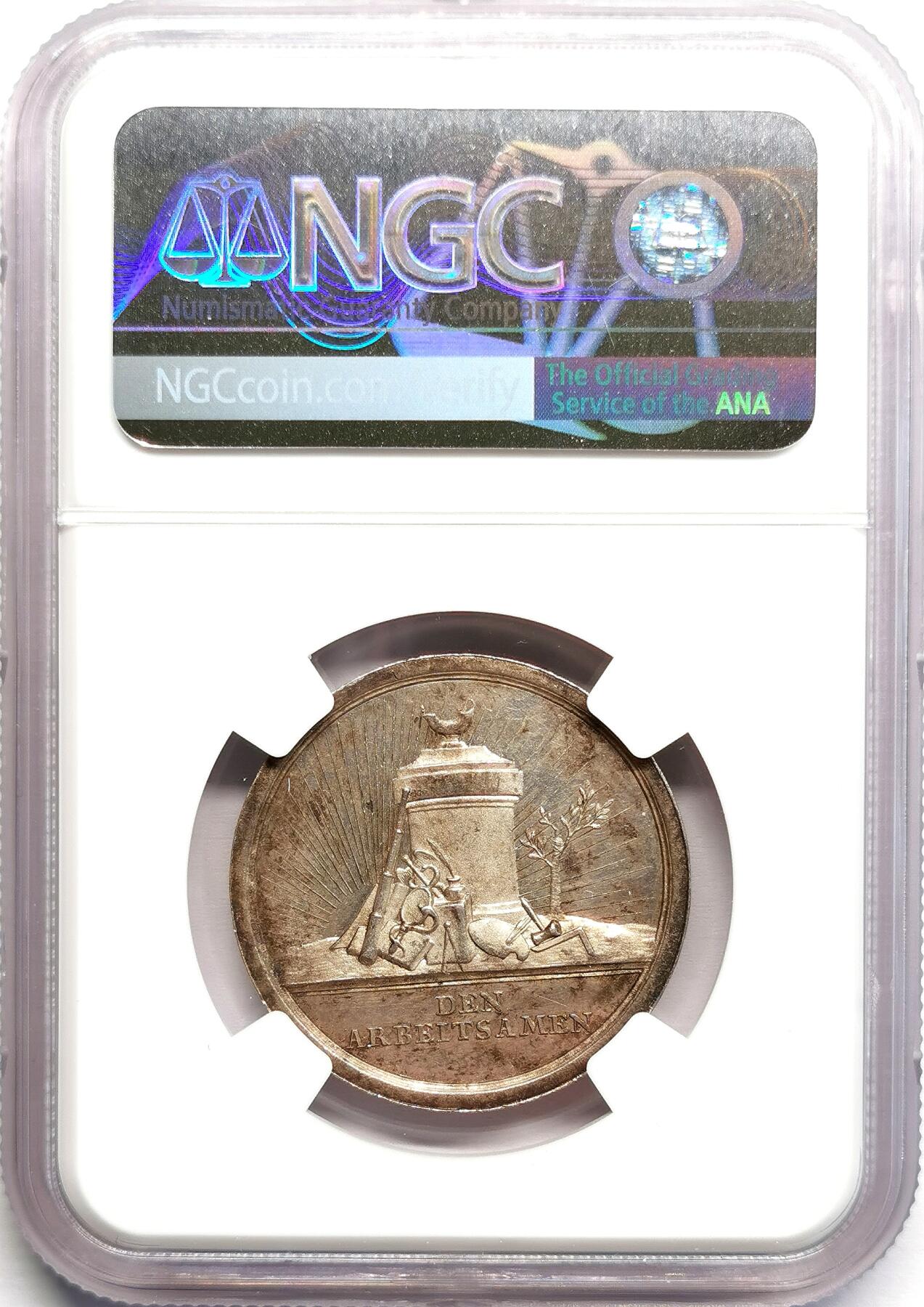 凡希社世界钱币微拍第二百七十期 十九世纪德国给孩子们的礼物纪念银章NGC-MS63，Loos作品，直径30mm。