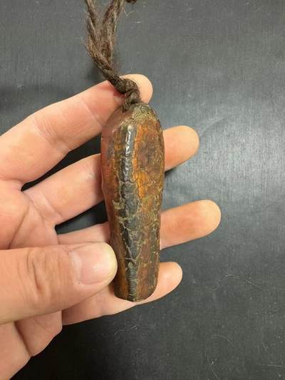 老蜜蜡  释迦牟尼立像 挂件 开脸慈祥 包浆漂亮 - 老蜜蜡  释迦牟尼立像 挂件 开脸慈祥 包浆漂亮