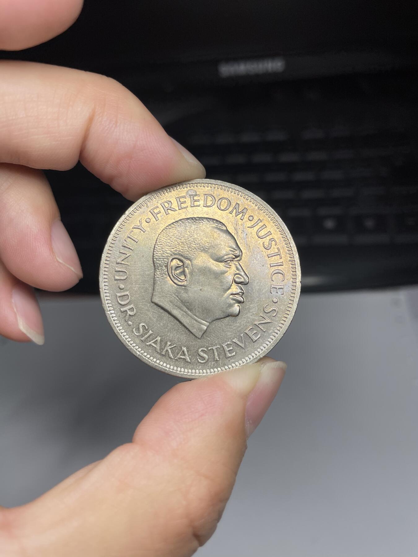 2024年集古藏今外币拍卖第七期-第9场—（总第69拍） 1974年塞拉利昂1里昂