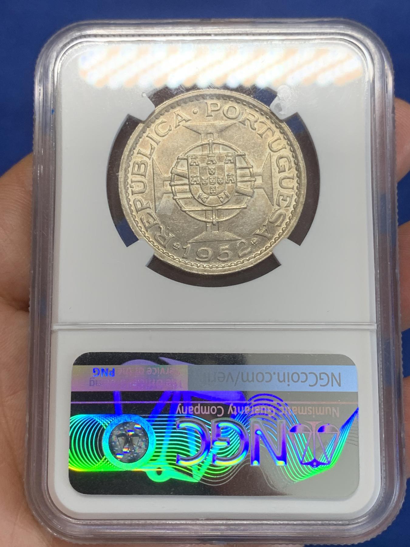 《竞宝斋》第272场- 周日，周一，周二  3场连拍 （全场包邮） NGC MS62 澳门1952年首套流通银币5元 发行量90万枚 低估品种