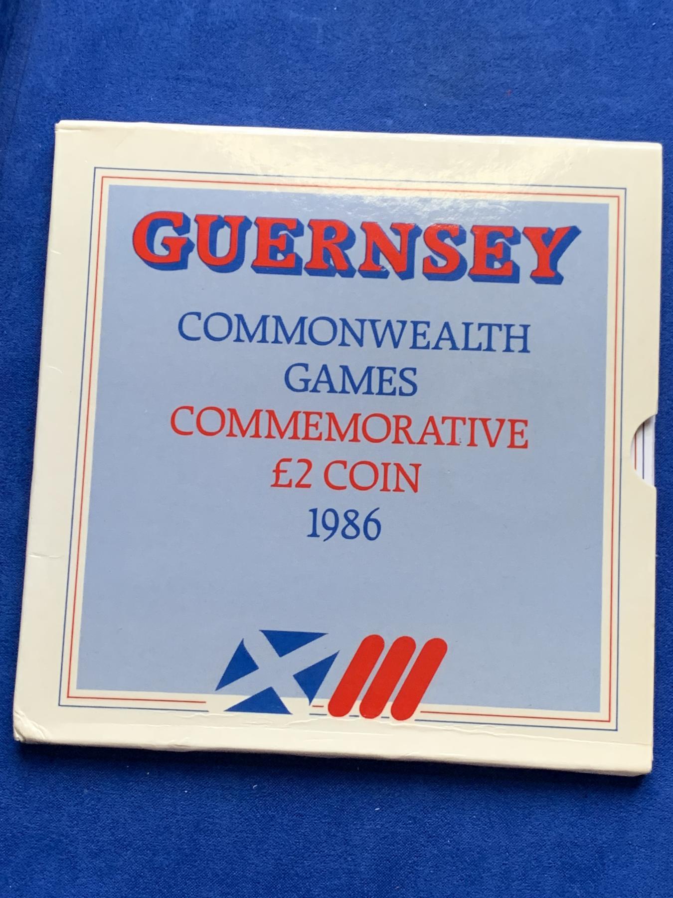 《竞宝斋》第272场- 周日，周一，周二  3场连拍 （全场包邮） 格恩西1985，1986，1987，英国皇家造币厂官方装祯2镑一组，相对少见，漂亮！