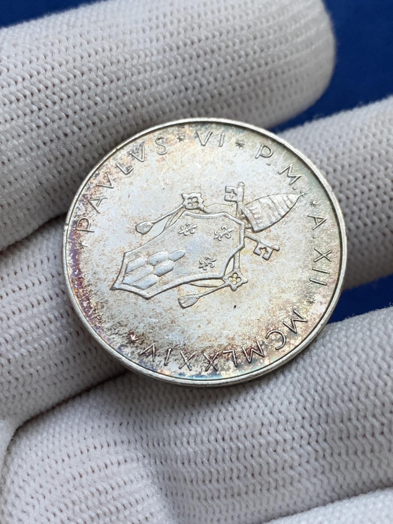 《竞宝斋》第272场- 周日，周一，周二  3场连拍 （全场包邮） 梵蒂冈 教皇保罗六世 葡萄与小麦 500里拉银币 UNC转光双面五彩包浆