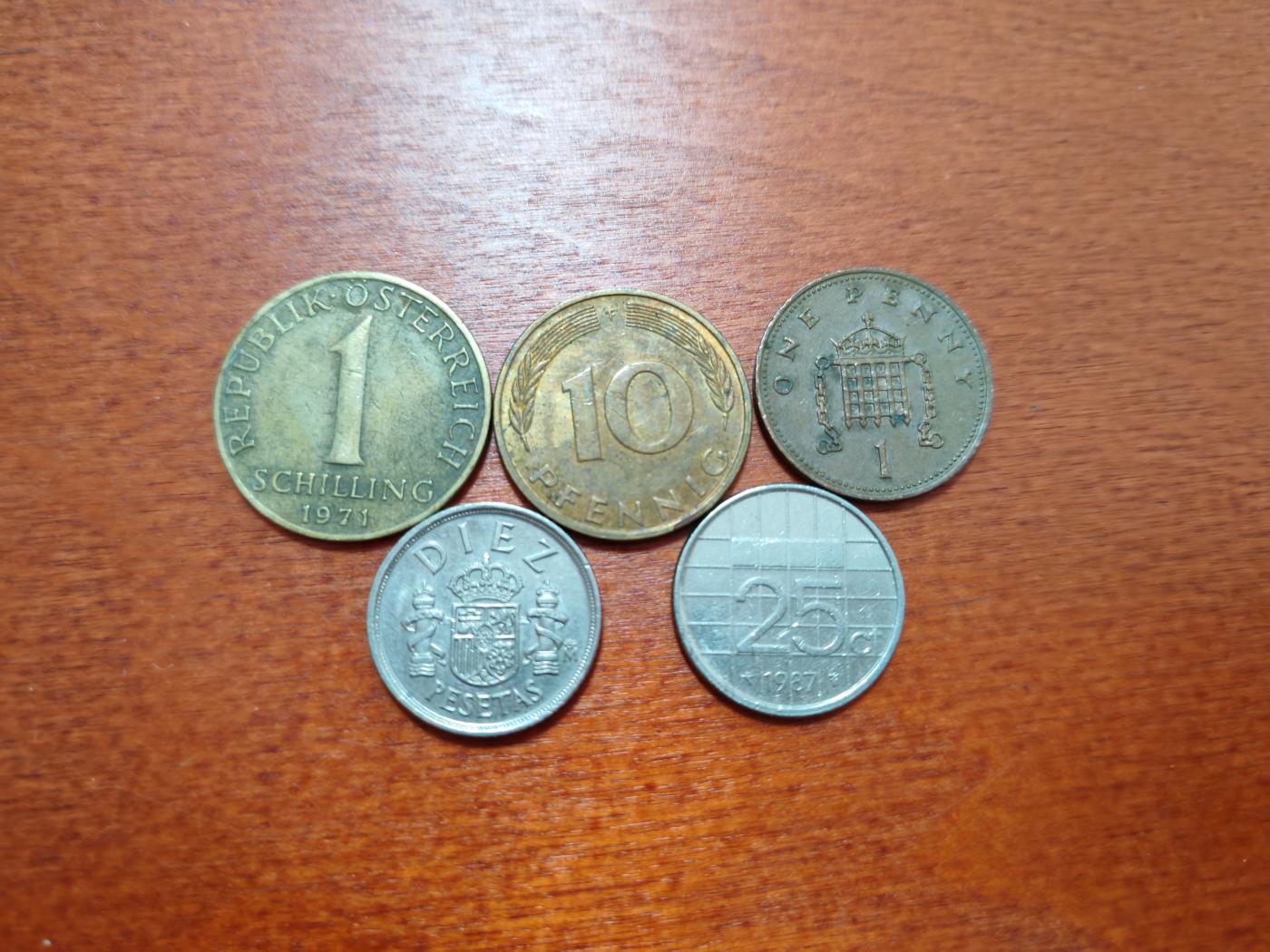 长老汇龙年散币拍卖第一场 1971-93西班牙、德国、奥地利、英国、荷兰铜镍币，5枚，流通品相如图
