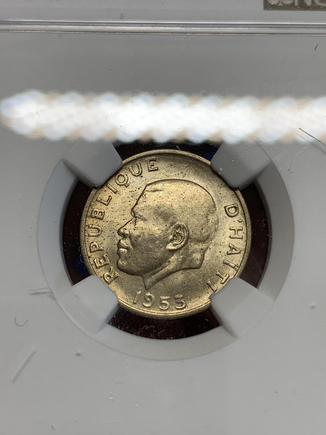 《竞宝斋》第272场- 周日，周一，周二  3场连拍 （全场包邮） NGC MS62 海地1953年5分镍币