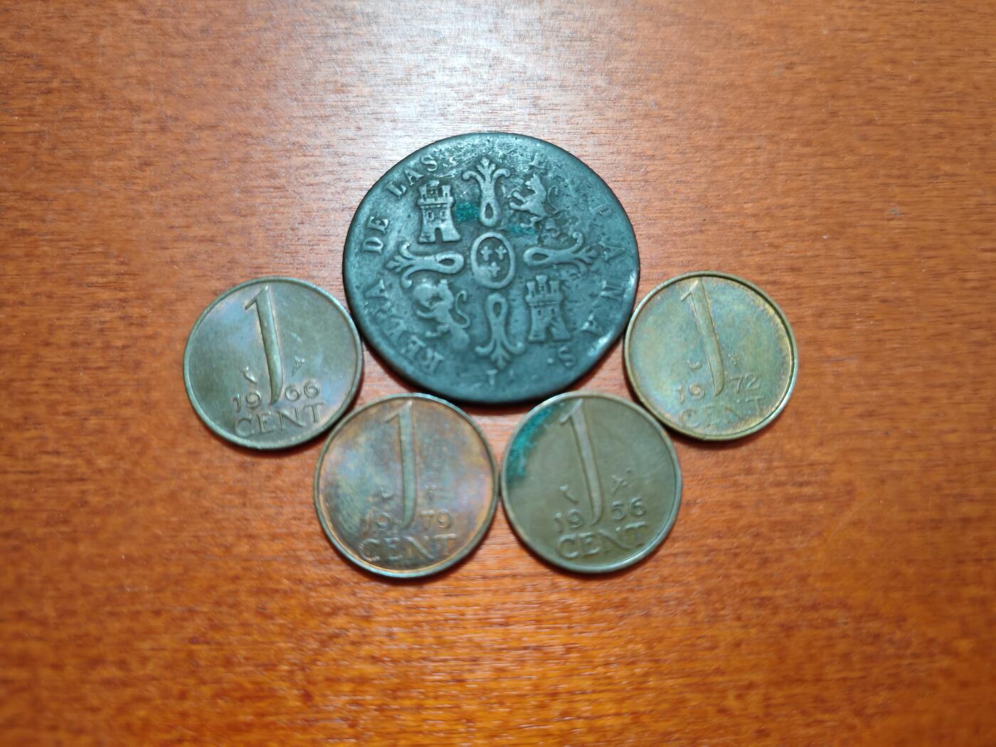 长老汇龙年散币拍卖第一场 1848-1979西班牙、荷兰铜币，5枚，其中西班牙伊莎贝拉二世8马拉维第铜币有戳记，JA厂标