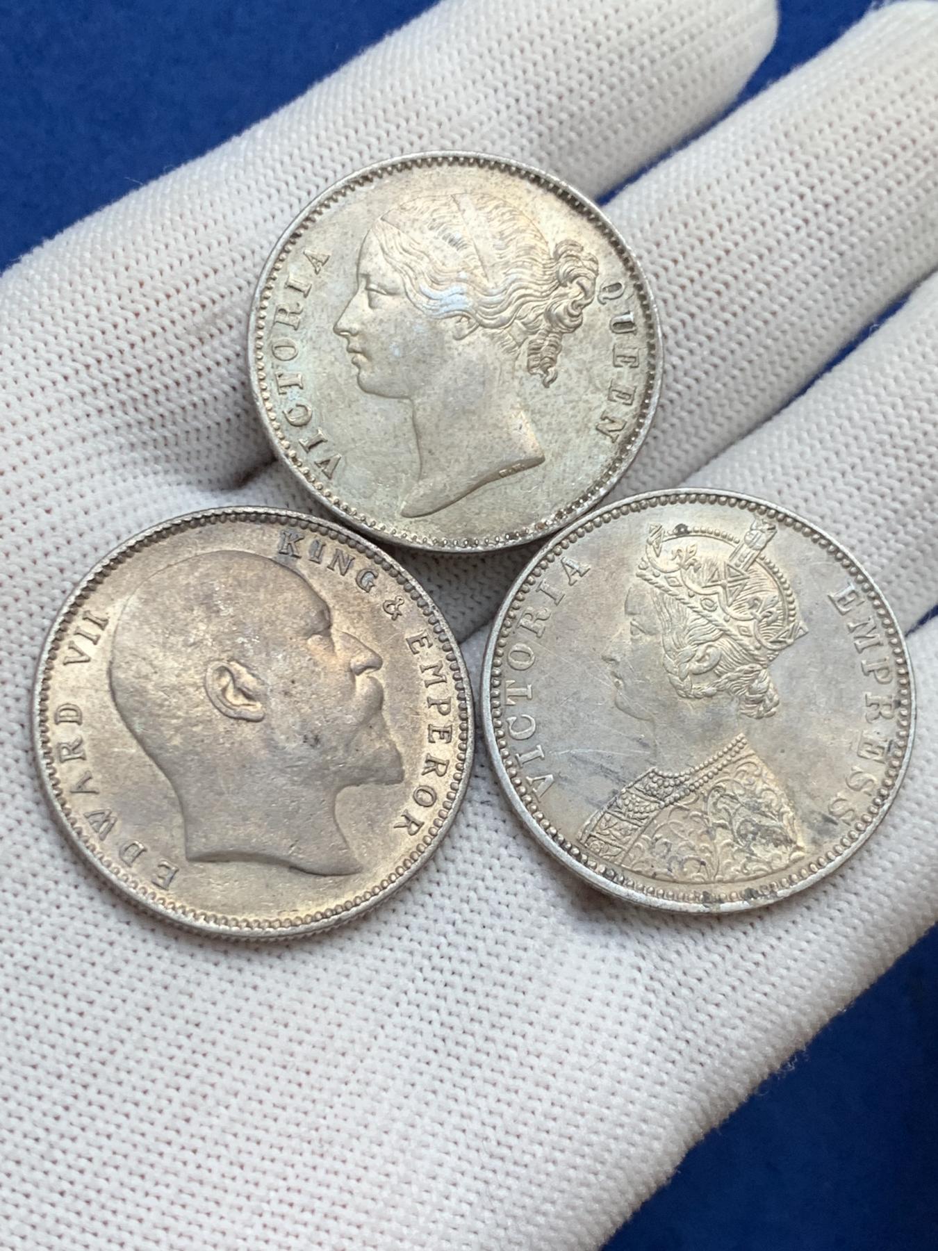 《竞宝斋》第272场- 周日，周一，周二  3场连拍 （全场包邮） 3枚一组 印度卢比1840+1892+1906 带光好品可送评状态