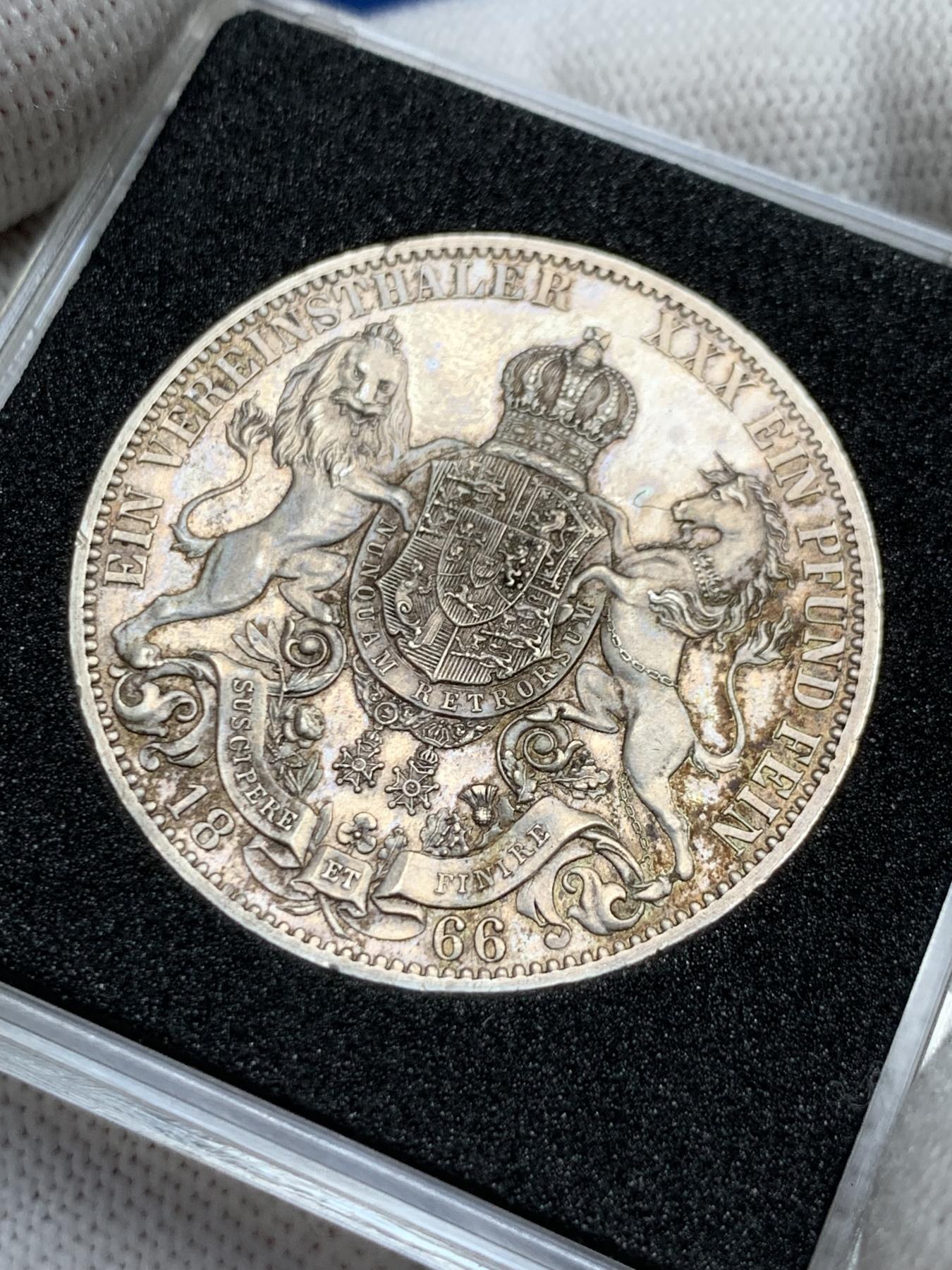 《竞宝斋》第272场- 周日，周一，周二  3场连拍 （全场包邮） 德国1866汉诺威狮马泰勒银币 PL底板 细节非常好可评级